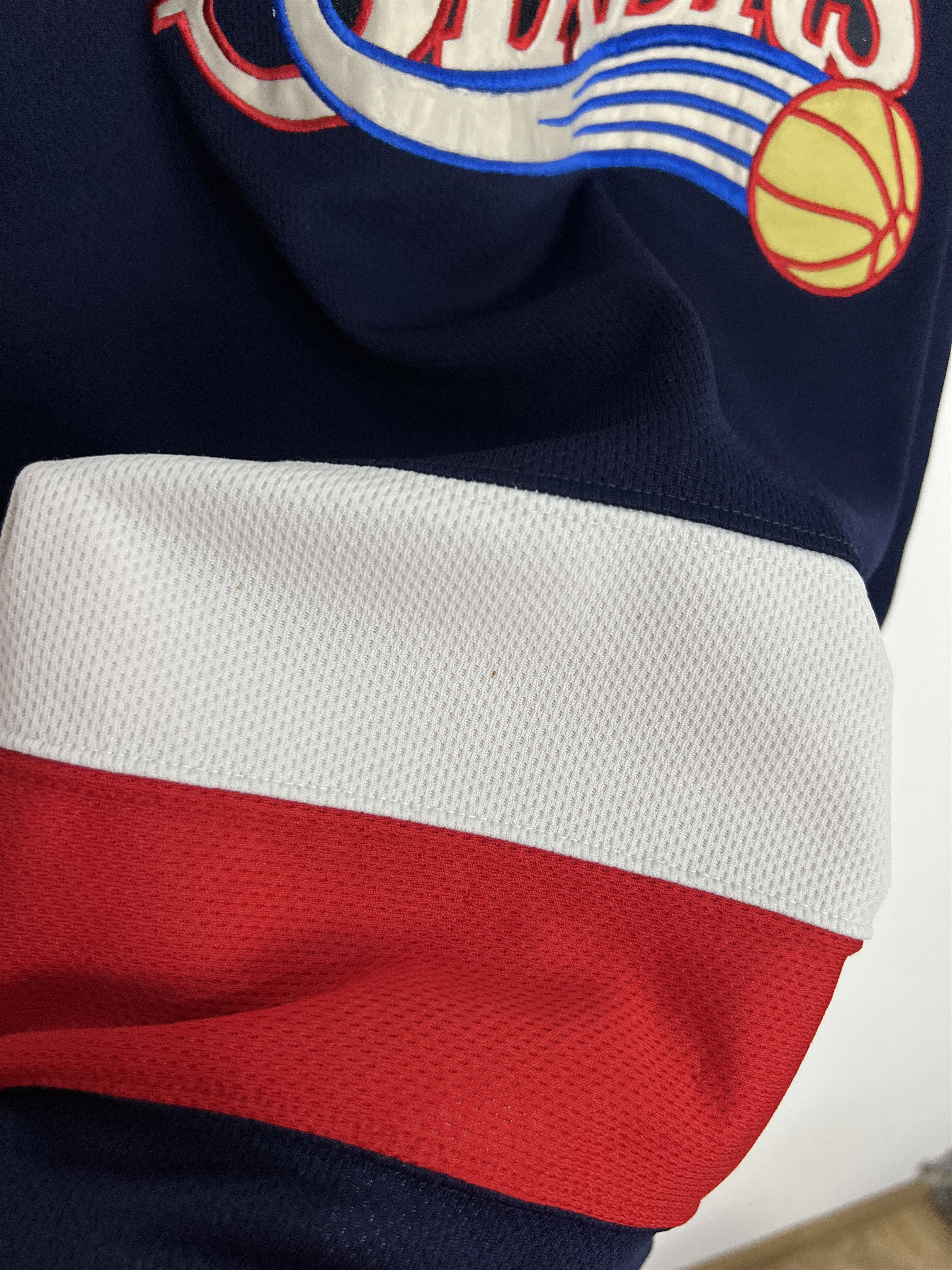 Starter Philadelphia 76ers Iverson NBA Warm Up Shooting Jersey Size US M / EU 48-50 / 2 - 6 Thumbnail