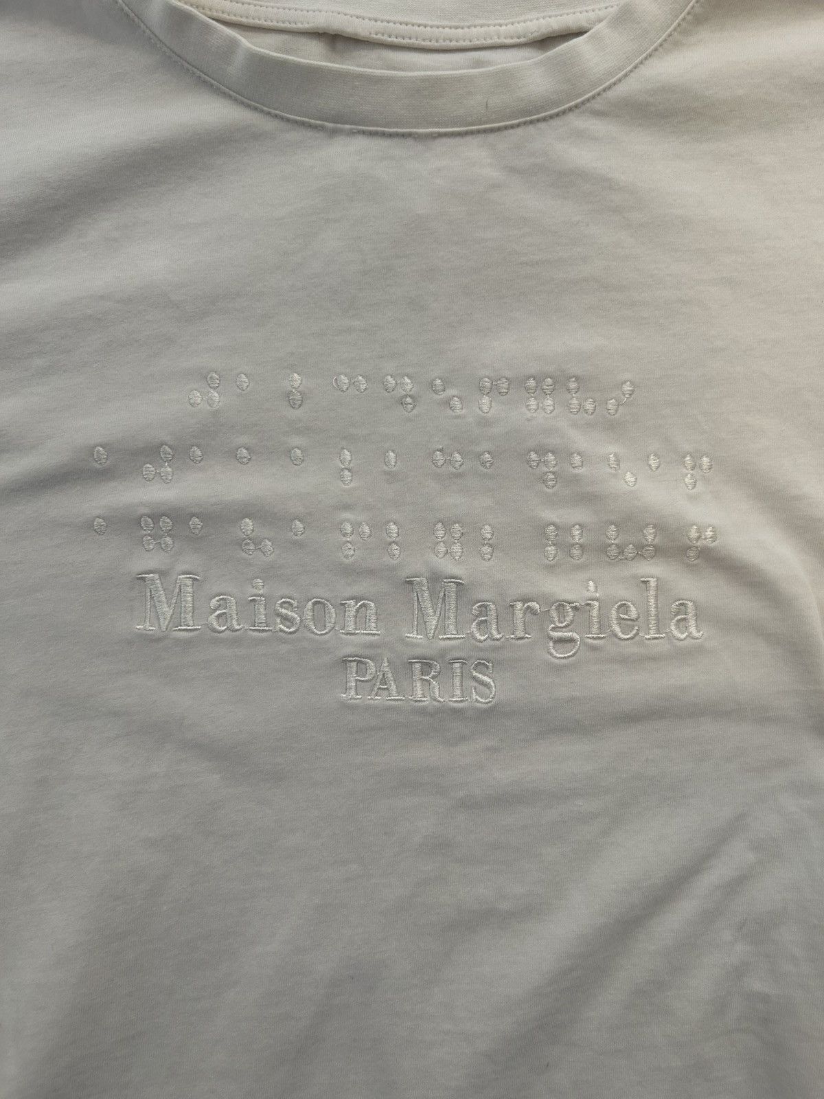 Maison Margiela Maison Margiela SS20 “Braille” Tee Size US M / EU 48-50 / 2 - 2 Thumbnail