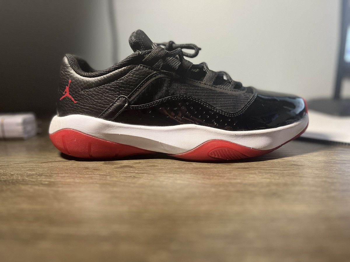 Jordan Brand Jordan 11s CMFT Low Size: 8 Size US 8 / EU 41 - 9 Thumbnail