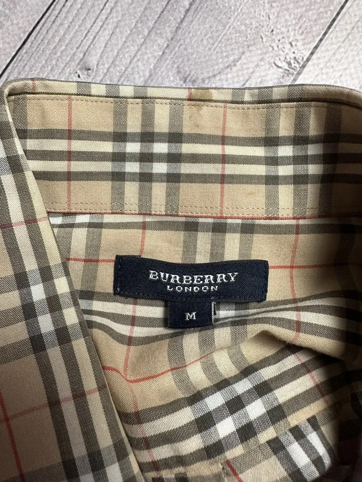 Burberry Vintage Burberry premium plaid logo shirt size M Size US M / EU 48-50 / 2 - 10 Thumbnail