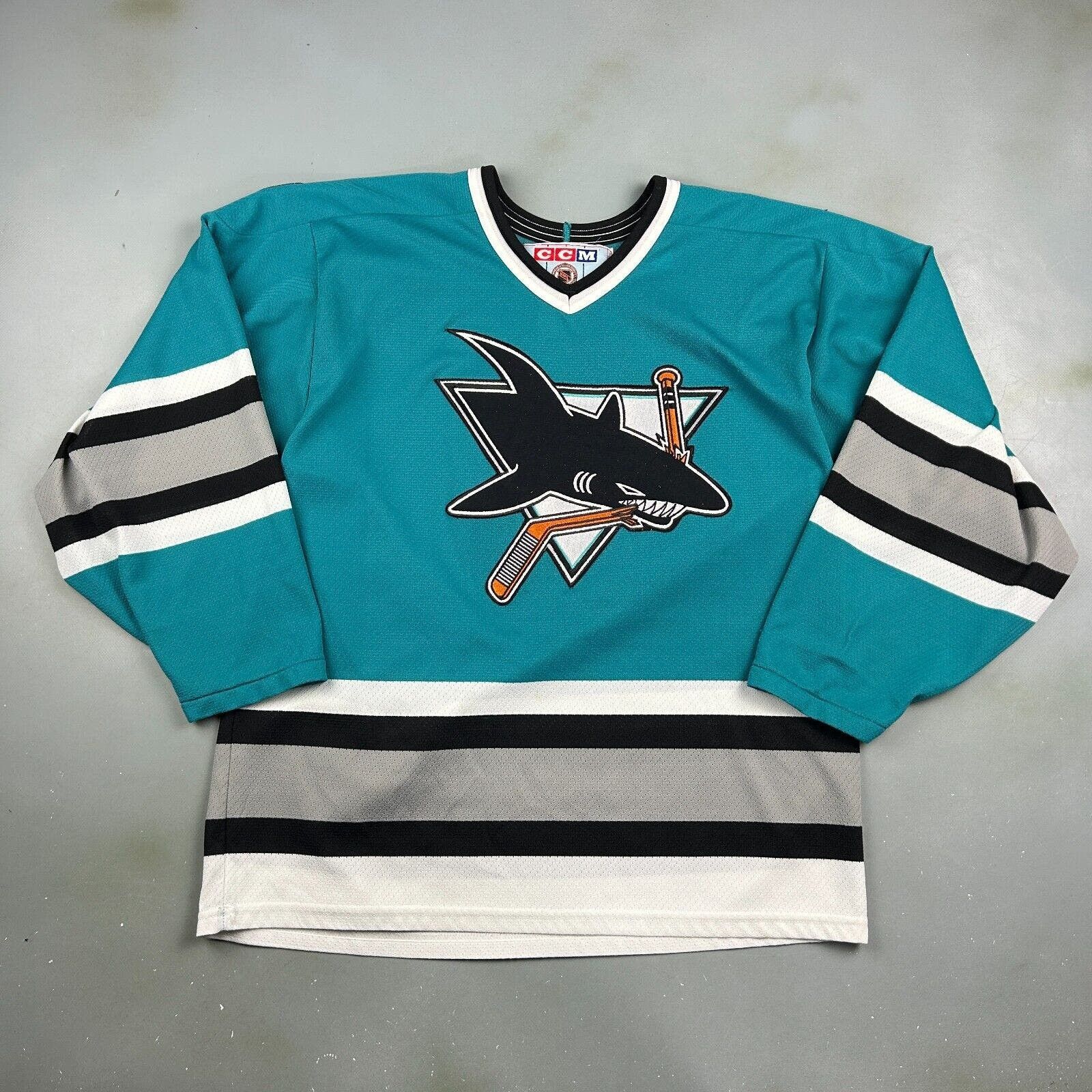 VINTAGE 90s San Jose Sharks CCM Maska Hockey Jersey sz M