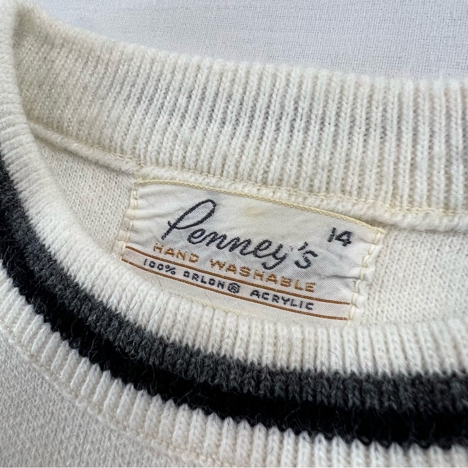 Other Penny's Women's Sweater Vest Crew Neck Cream Sleeveless Size M / US 6-8 / IT 42-44 - 3 Thumbnail