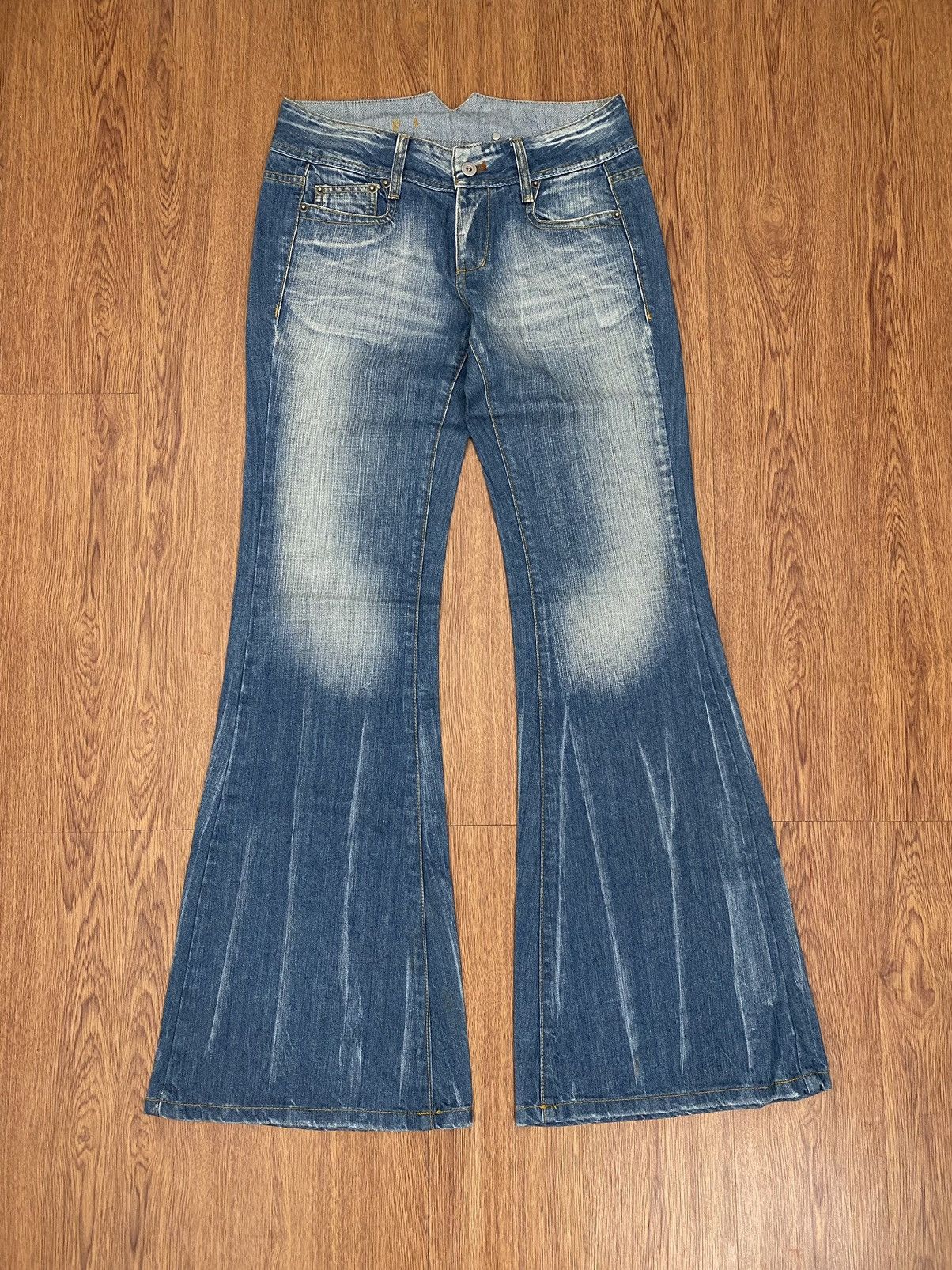 If Six Was Nine × Japanese Brand × Le Grande Bleu (L.G.B.) Intermezzo Super Flare jeans Size US 30 / EU 46 - 2 Thumbnail