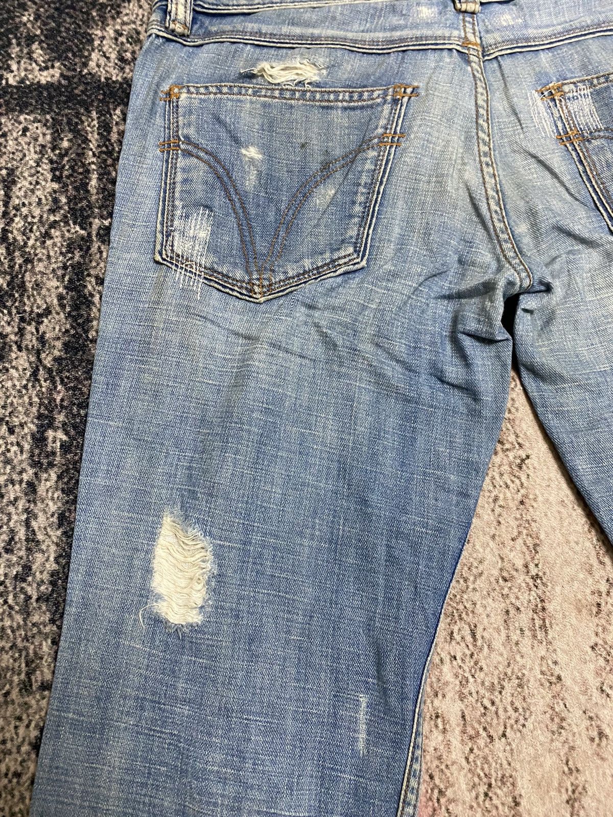 Dolce & Gabbana Rare Vtg Dolce & Gabbana Audacious Distressed Jeans Size US 34 / EU 50 - 7 Thumbnail