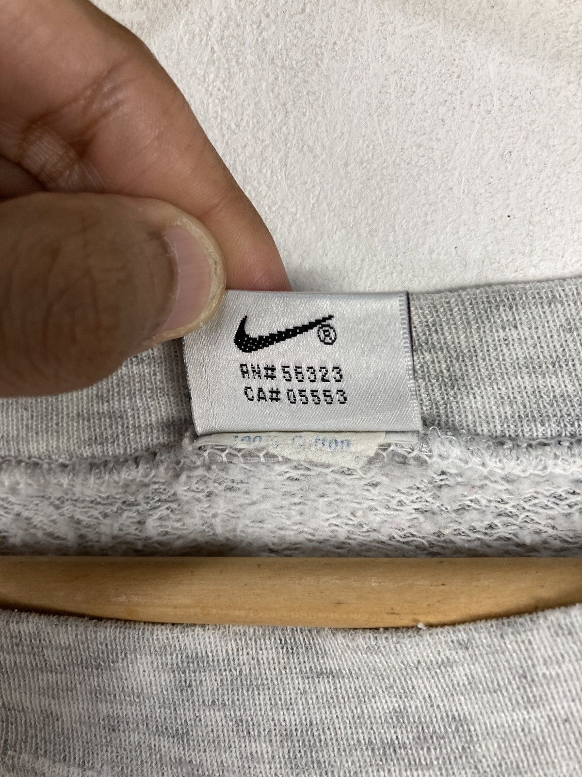 Nike Vintage Nike Swoosh Sportswear Just Do It Sweatshirt Size US L / EU 52-54 / 3 - 5 Thumbnail