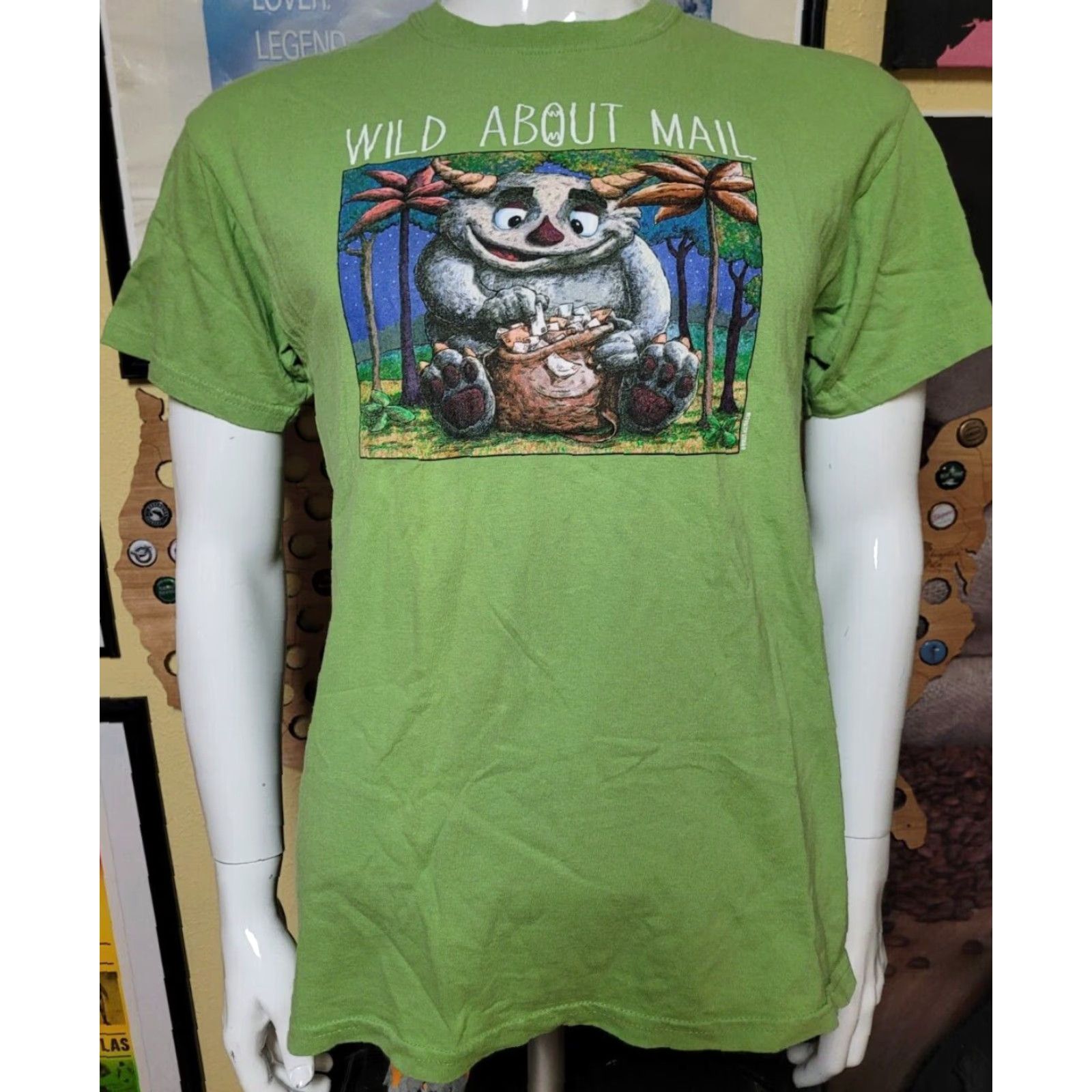 Gildan Wild About Mail Sendak Wild Things Post Office T Shirt Medium Mens Green Cotton Gildan Heavy Cotton Size US M / EU 48-50 / 2 - 2 Thumbnail