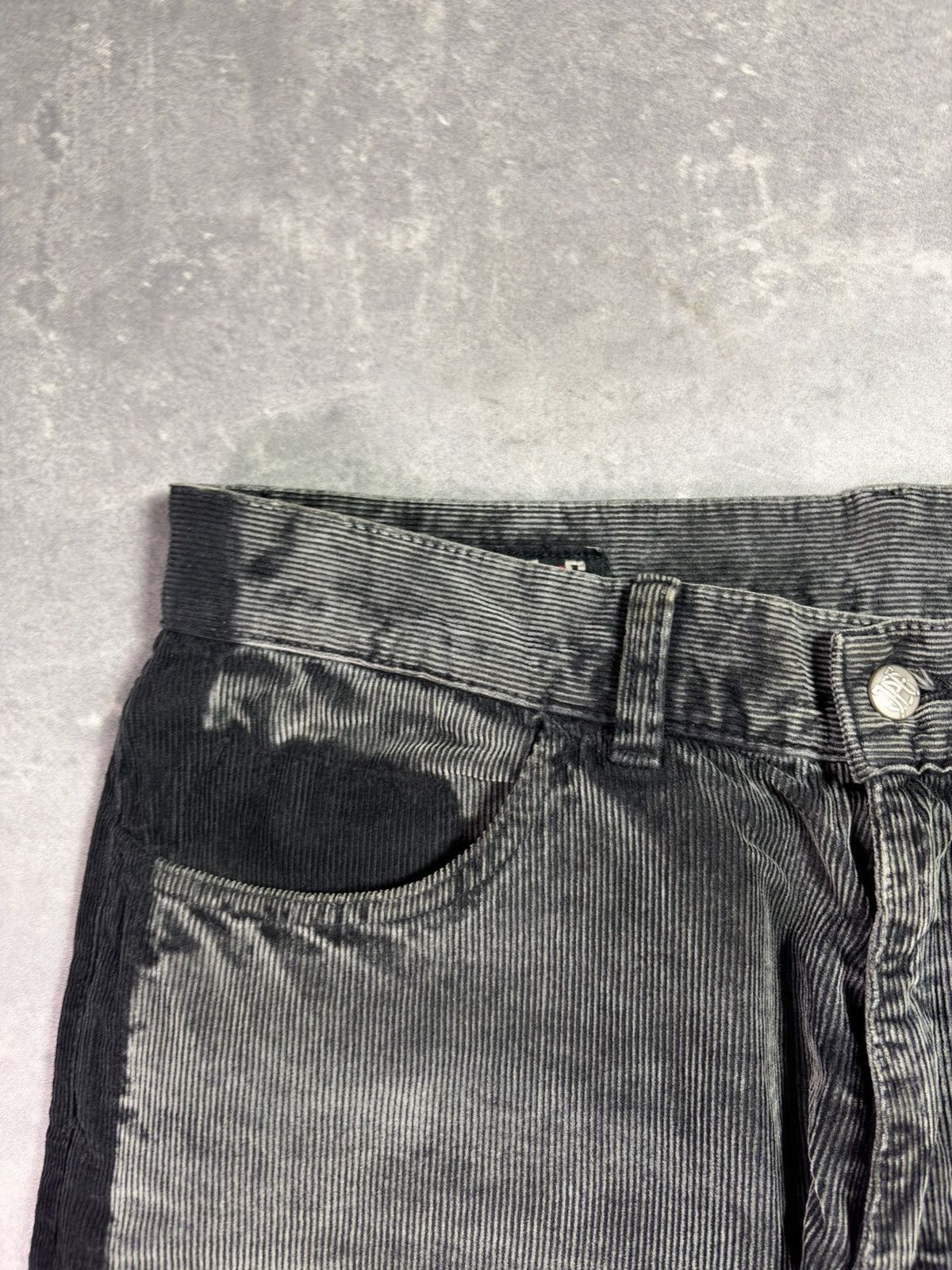 Jean Paul Gaultier Jean Paul Gaultier Corduroy Colorblock Sprayed Pants 36 Size US 36 / EU 52 - 7 Thumbnail