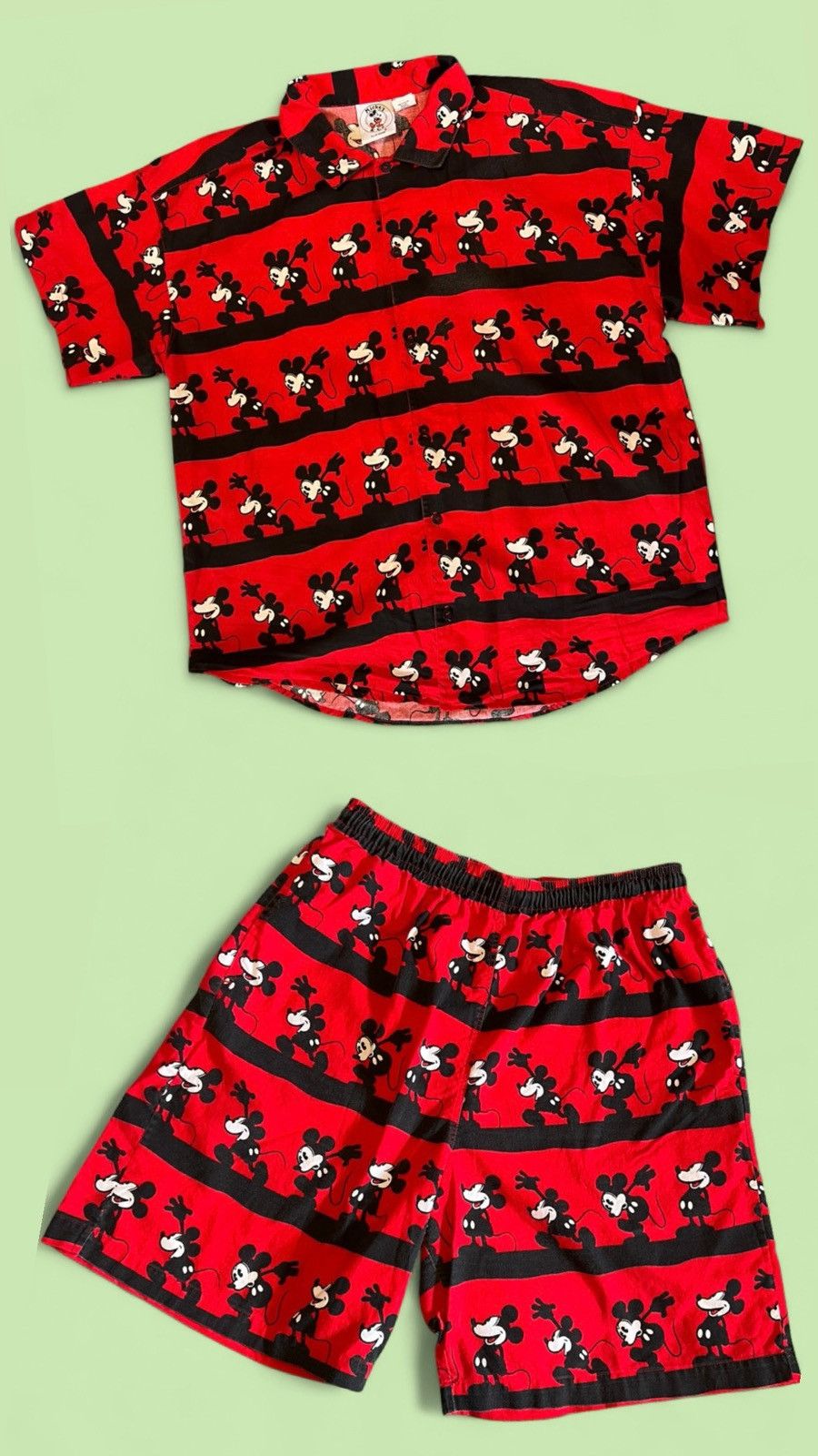 Disney Mickey AOP Button down and shorts SET, Mens L. Mickey & Co. Size US L / EU 52-54 / 3 - 1 Thumbnail