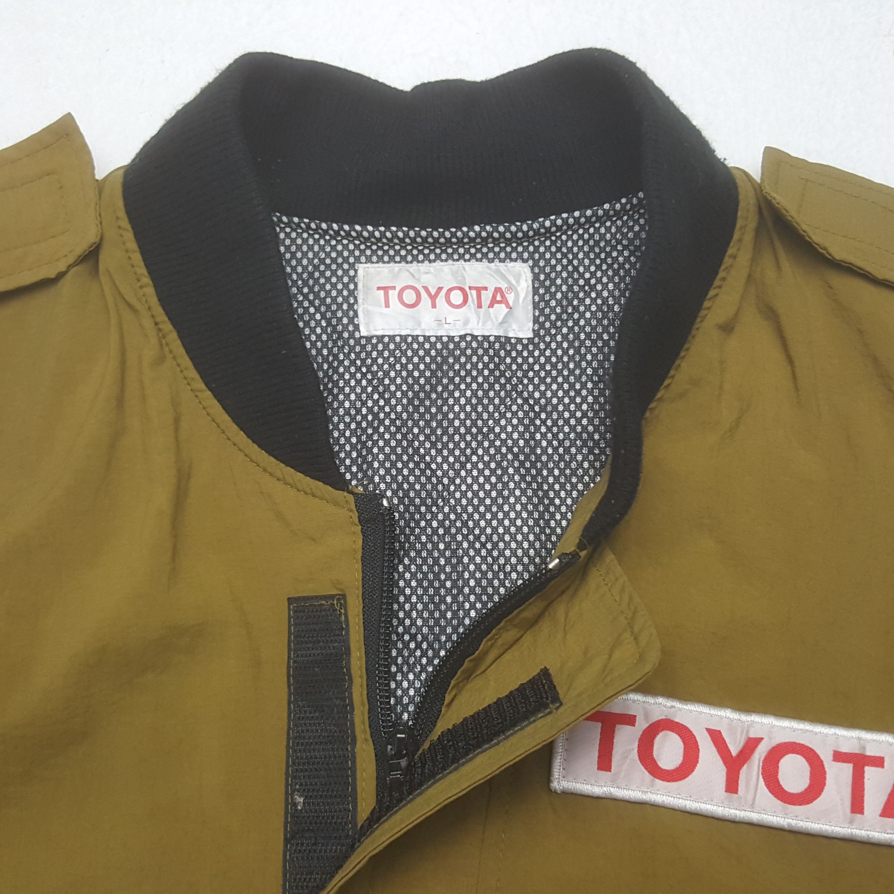 Vintage Vintage Toyota Team Racing Bombers Jacket Size US L / EU 52-54 / 3 - 5 Thumbnail