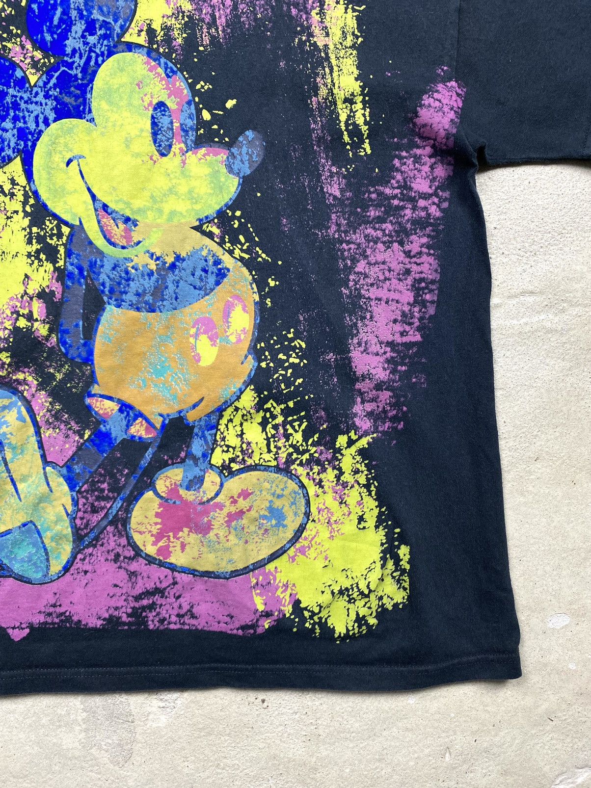 Disney Vintage 00’s Mickey Mouse Disnay Full Print T Shirt Velour Size US L / EU 52-54 / 3 - 5 Thumbnail