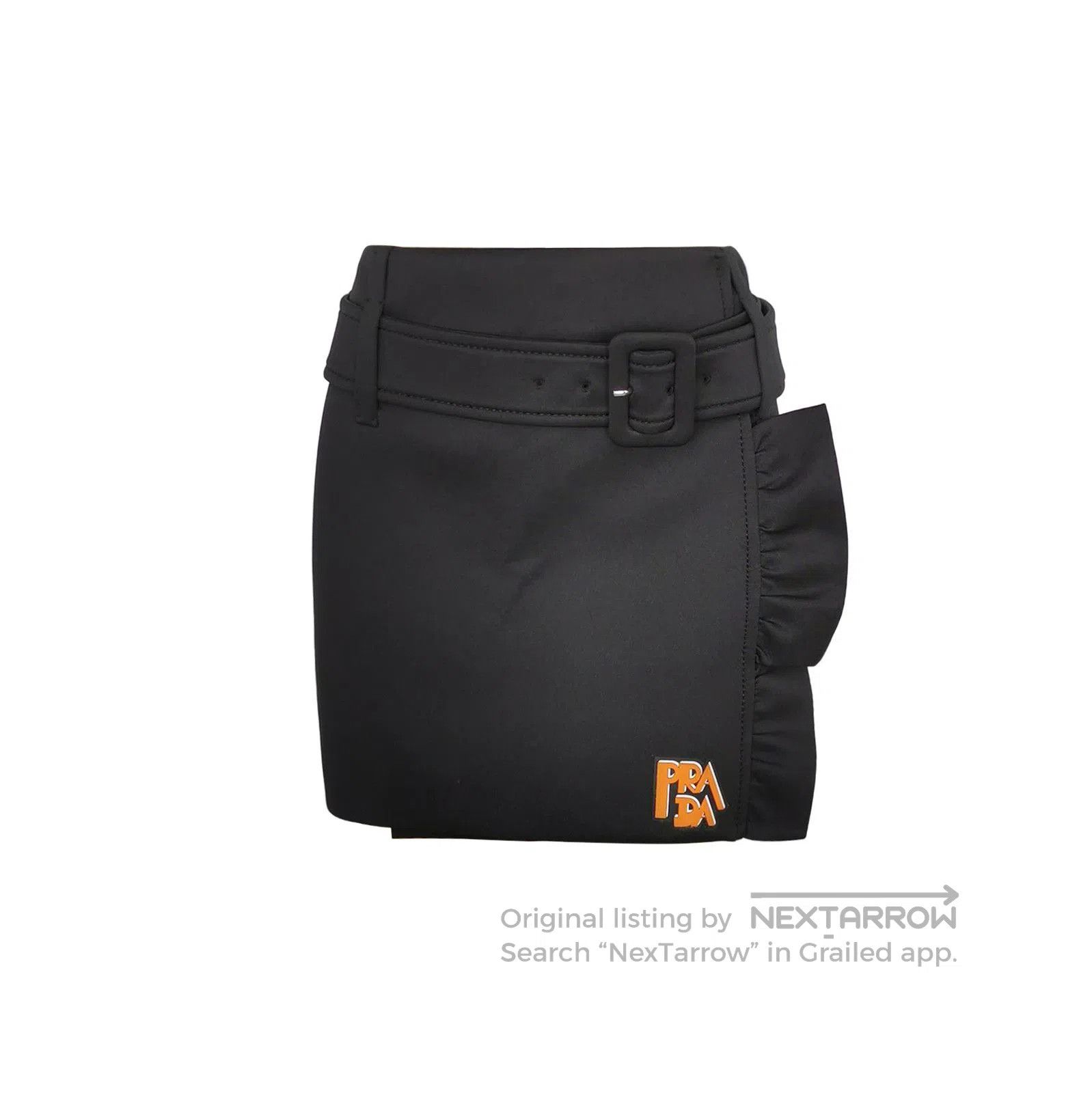 Prada Prada Logo Appliqué Skirt in Black . Size 37" - 1 Thumbnail