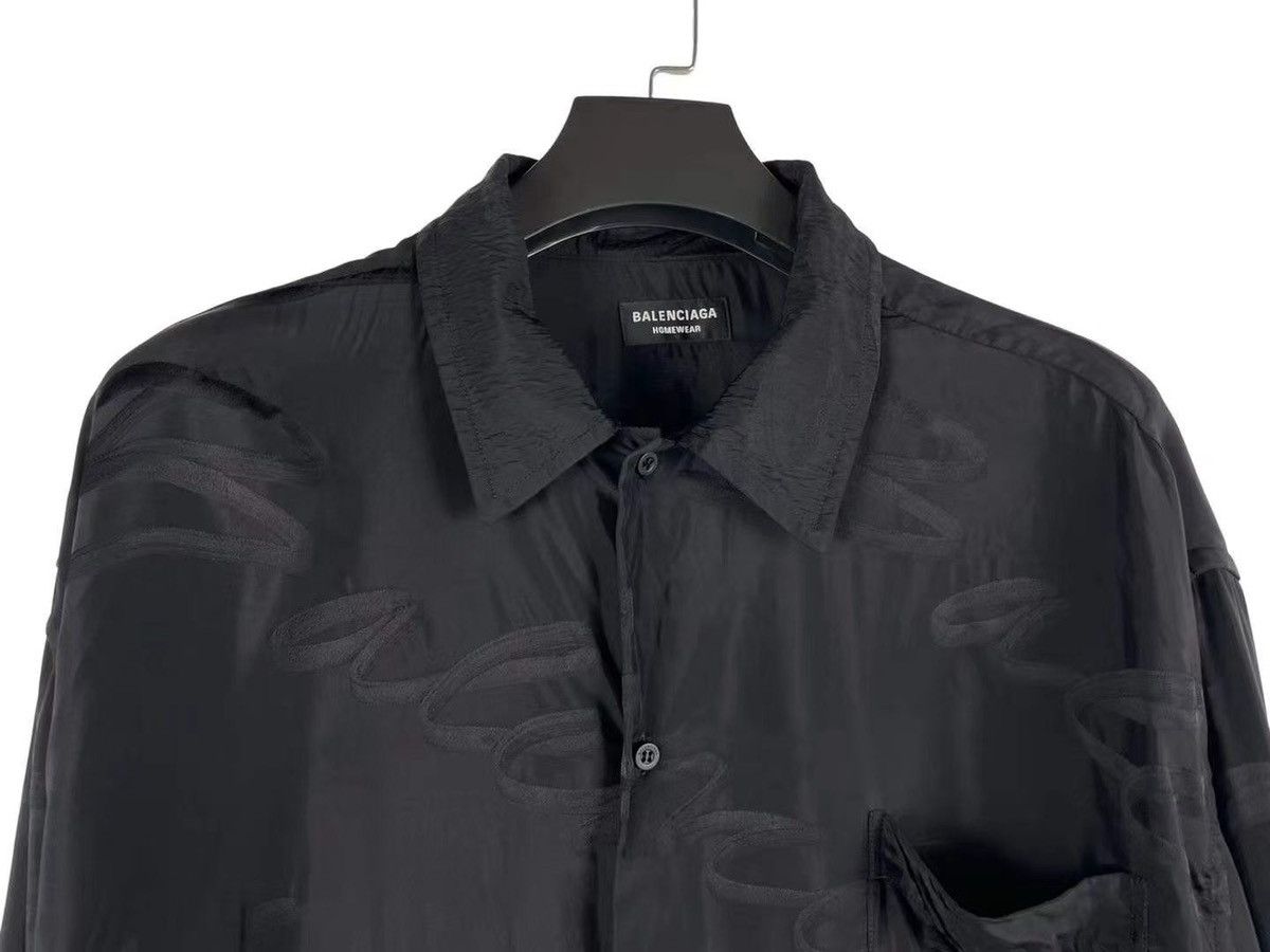 Balenciaga Balenciaga Monogram Prints Logo Shirt Size US S / EU 44-46 / 1 - 3 Thumbnail