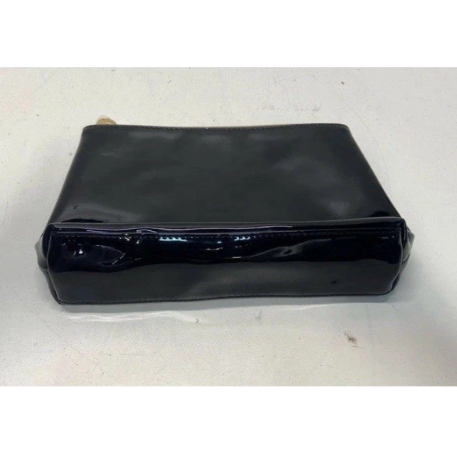 Yves Saint Laurent Yves Saint Laurent YSL Beauté Black Shinny Small Designer Handbag Women’s Clutch Size ONE SIZE - 2 Thumbnail