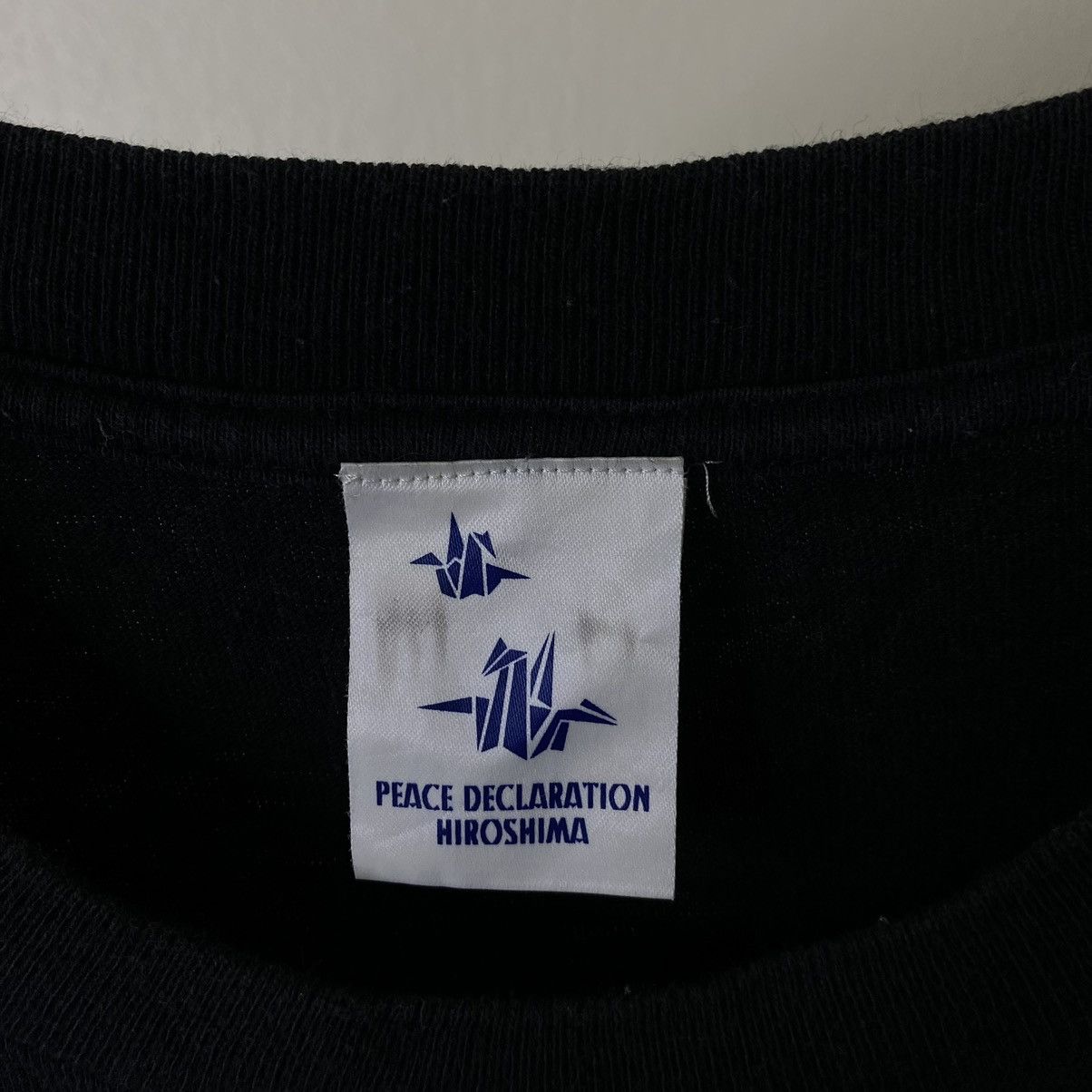 Japanese Brand Vintage 1990s Peace Declaration Hiroshima Memorial T Shirt Size US XL / EU 56 / 4 - 3 Thumbnail