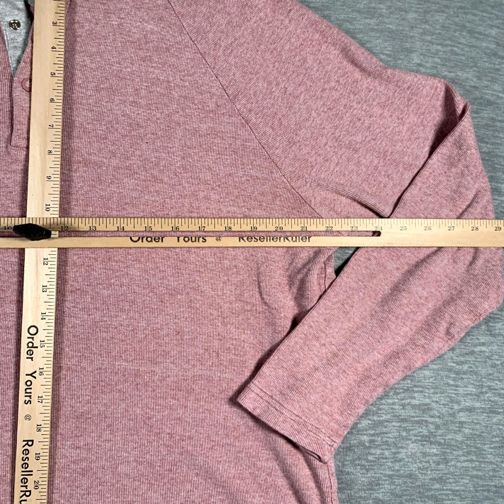 johnnie-O johnnie-O Shirt Mens XL Pink Henley Long Sleeve Stretch Knit Pullover Casual Size US XL / EU 56 / 4 - 7 Thumbnail