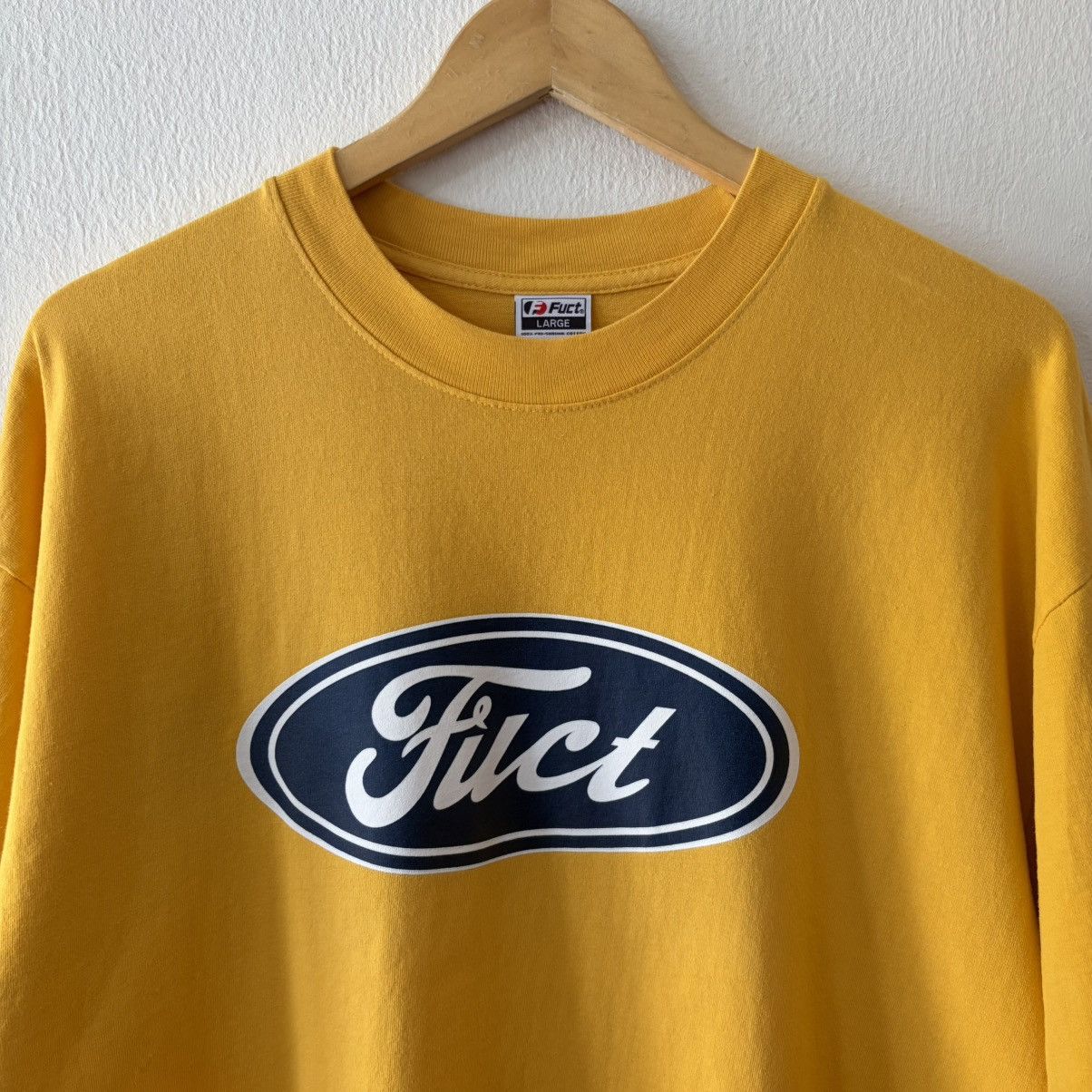 FUCT FUCT - Oval Parody Tee Size US L / EU 52-54 / 3 - 1 Thumbnail