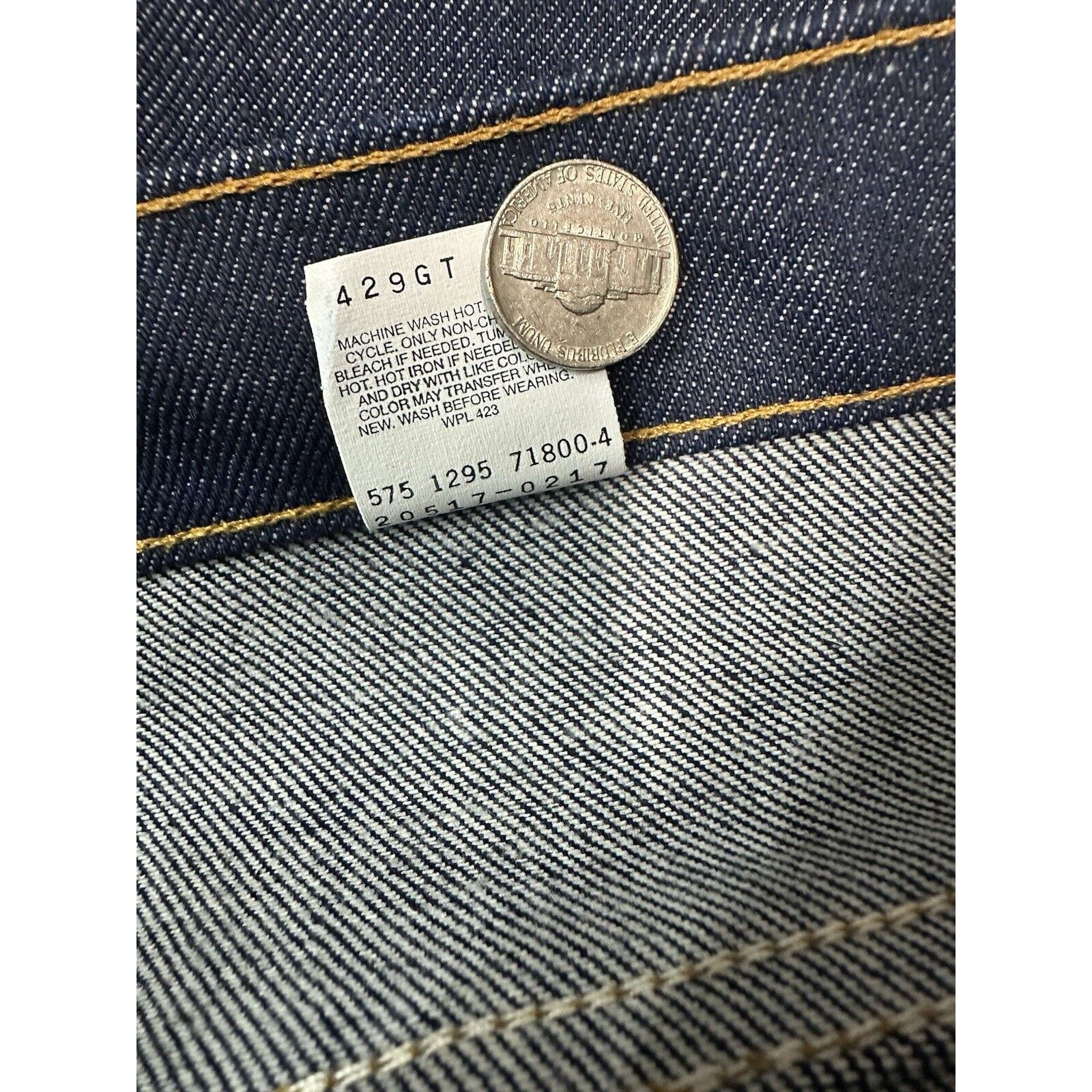Levi's × Vintage NWT Vintage 90s Levi’s 517 Bootcut Dark Wash Denim Jeans Size US 38 / EU 54 - 9 Thumbnail