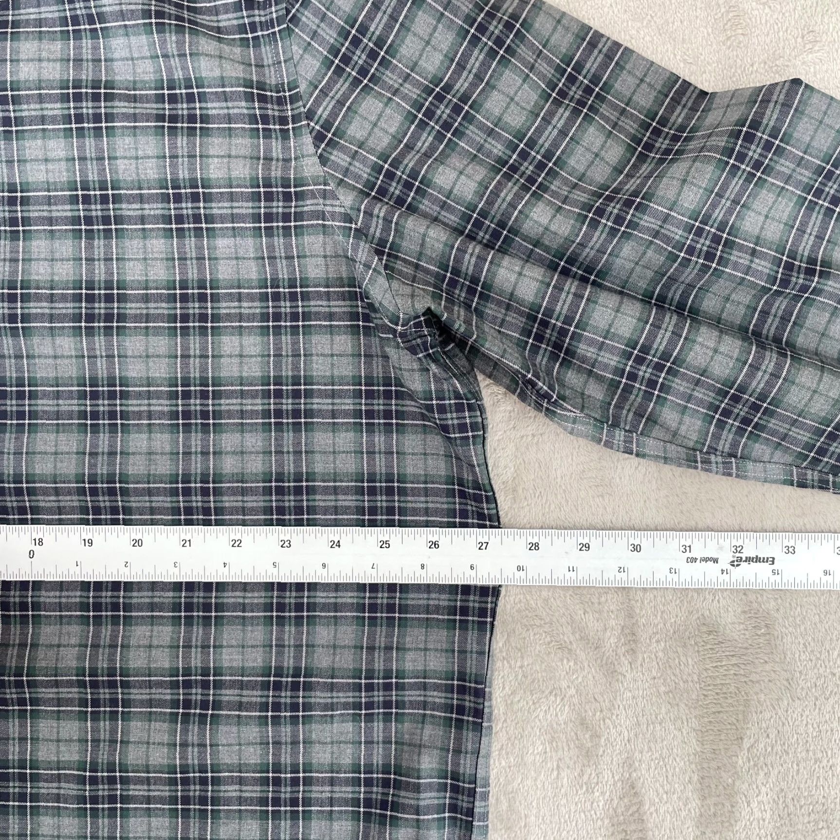 UNTUCKit UNTUCKit Devitt Shirt Men 3XLT Tall Gray Plaid Wrinkle Free Long Sleeve NWOT Size US XXL / EU 58 / 5 - 5 Thumbnail