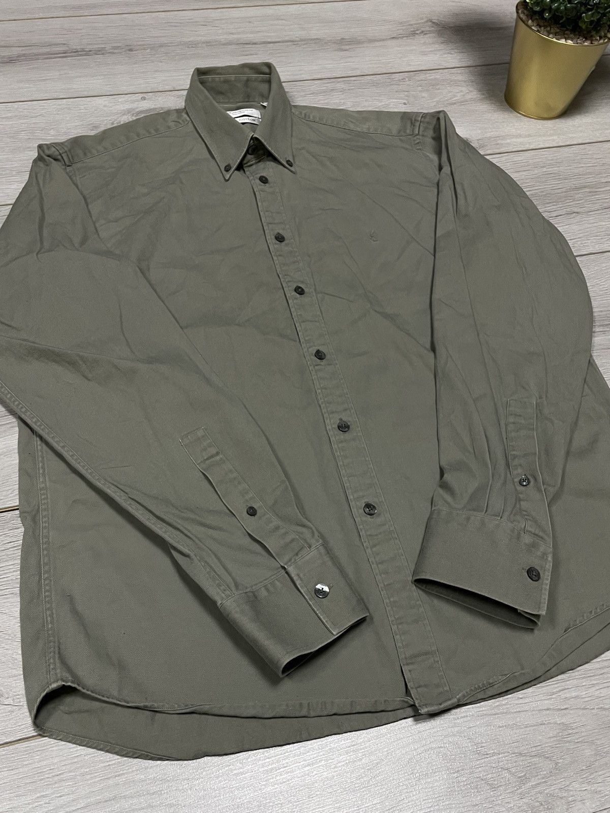 Yves Saint Laurent YSL Yves Saint Laurent overshot thick shirt buttons Size US L / EU 52-54 / 3 - 7 Thumbnail