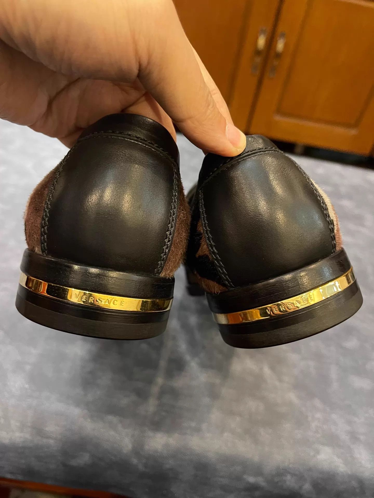 Versace Versace Shearling Camo Loafer 40 Sand Size US 7 / EU 40 - 6 Thumbnail