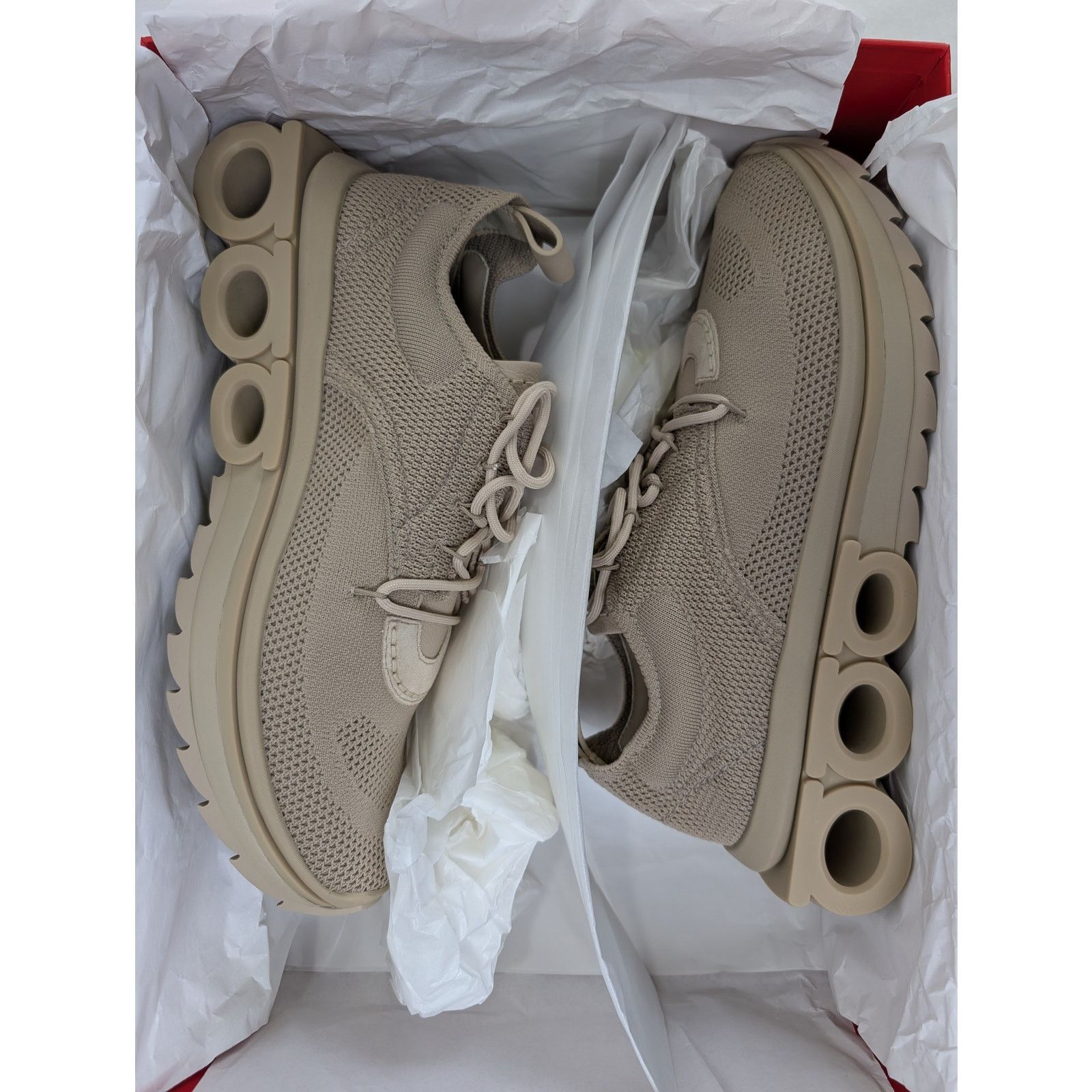 Salvatore Ferragamo o1rshd1 Nima Gold Men Shoes Fashion Sneaker in Beige Size US 8 / EU 41 - 15 Thumbnail