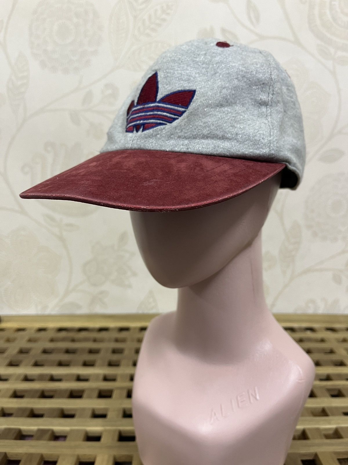 Adidas × Vintage Vintage Adidas Trefoil 1990s Japan Snap Back Hat Size ONE SIZE - 4 Thumbnail