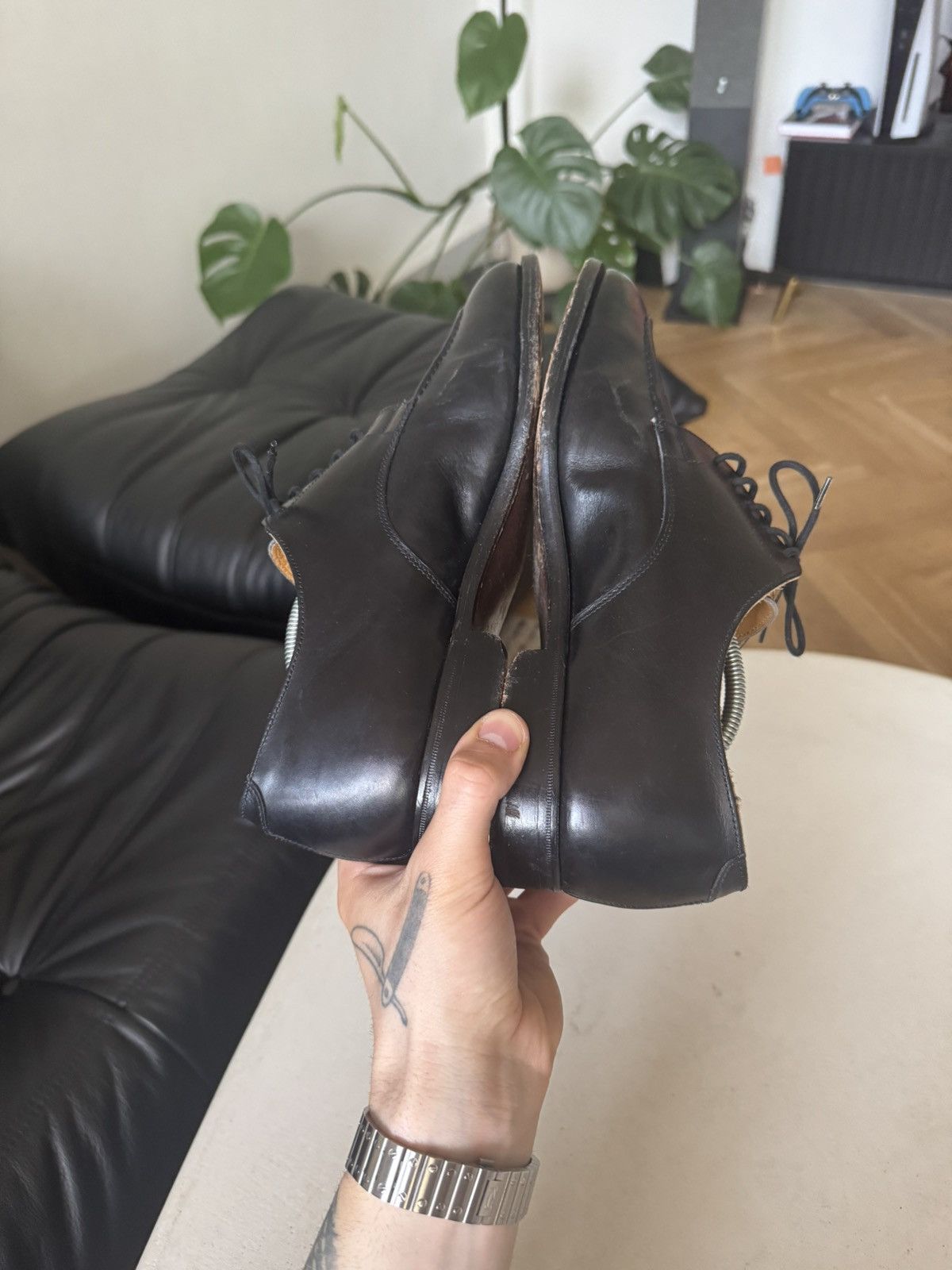 Leather Tricker's Leather Black Casual Derby Shoes High Quality Size US 8 / EU 41 - 7 Thumbnail