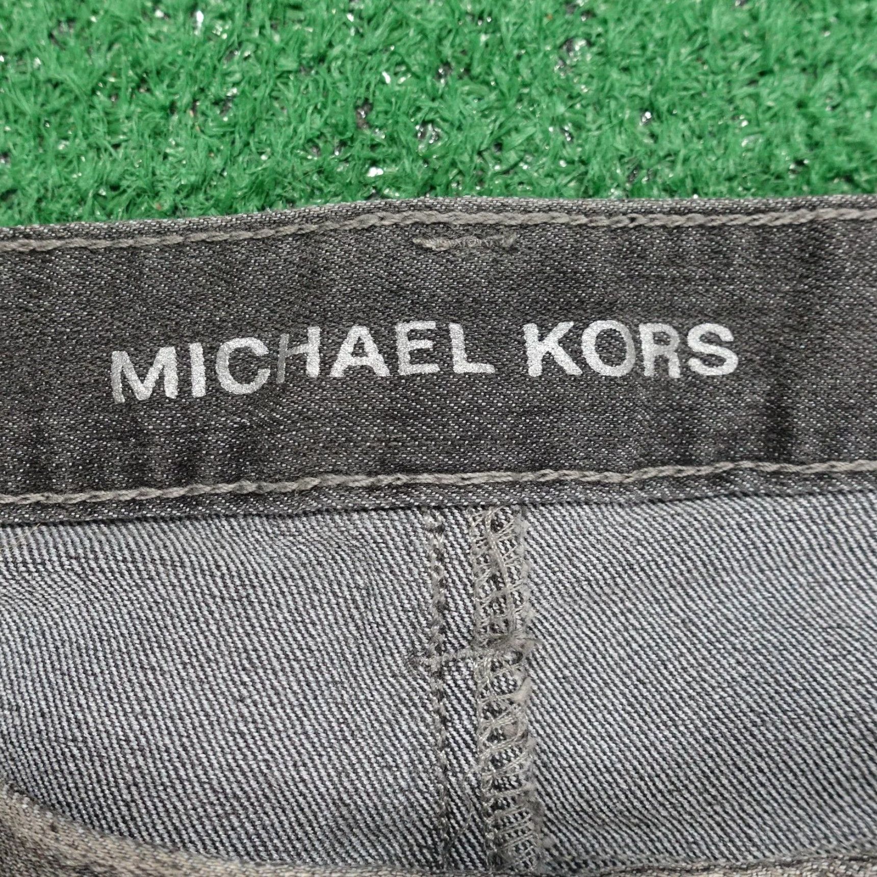 Michael Kors Michael Kors Jeans Womens 10 Gray Skinny Stretch Denim Pants Faded Wash Classic Size 32" / US 10 / IT 46 - 7 Thumbnail