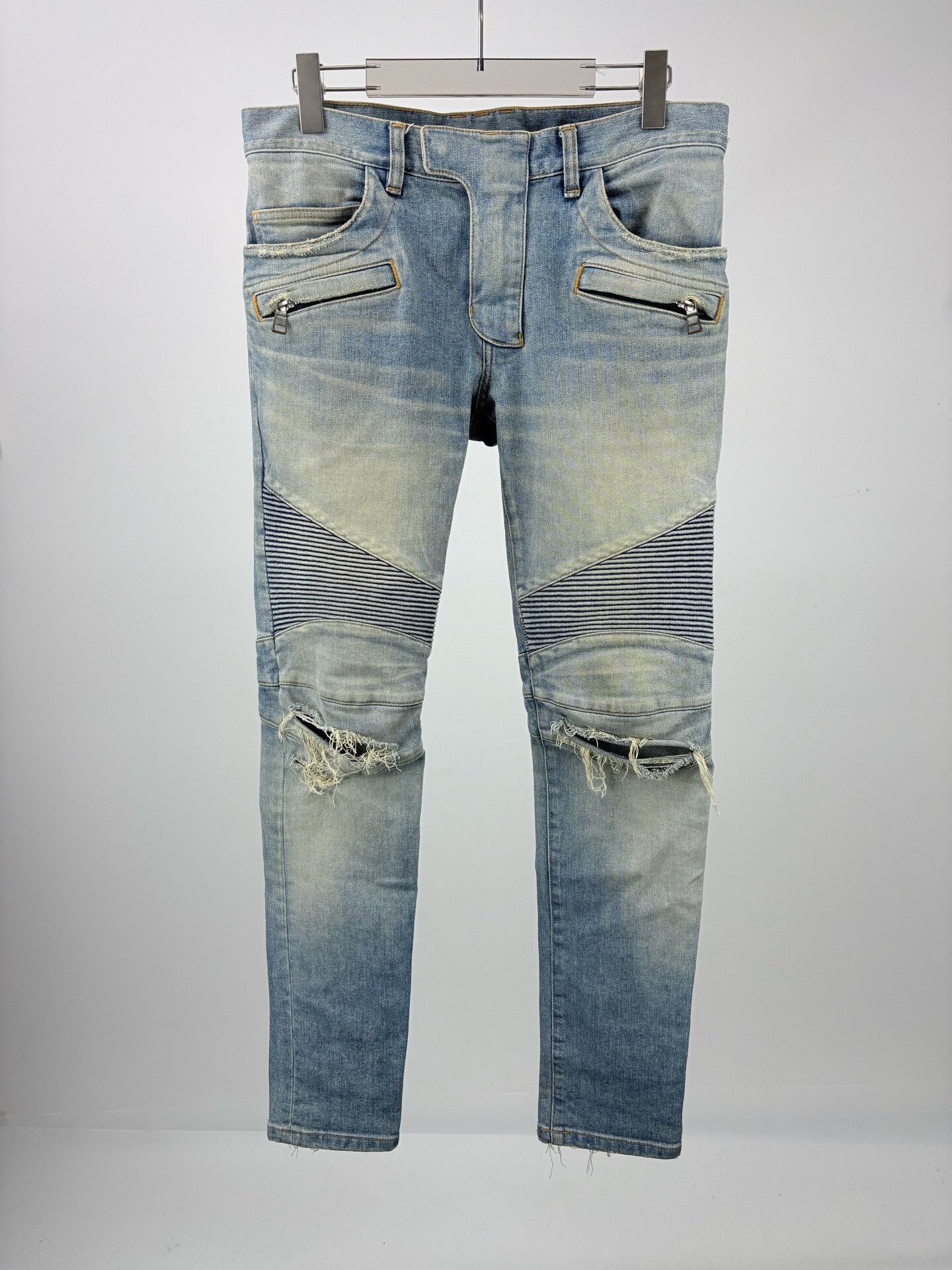 Balmain Balmain Distressed Knife-Cut Jeans Size US 30 / EU 46 - 1 Thumbnail