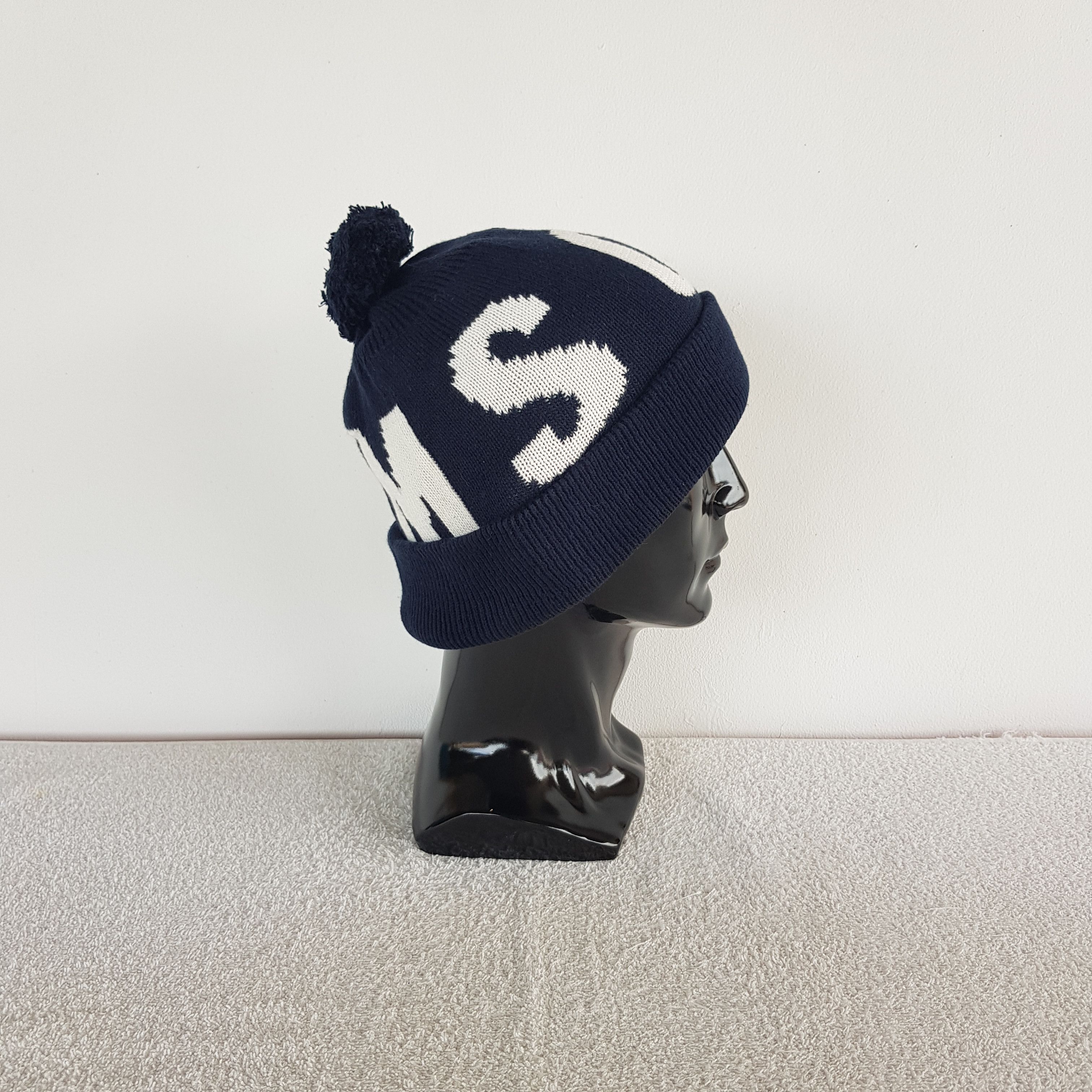 Chums Vintage CHUMS Humor Beanie Pom Pom Snow Caps Hats Size ONE SIZE - 3 Thumbnail