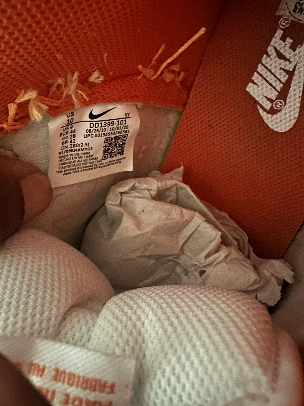 Nike NIKE CUSTOM DUNK HI Size US 10 / EU 43 - 10 Thumbnail