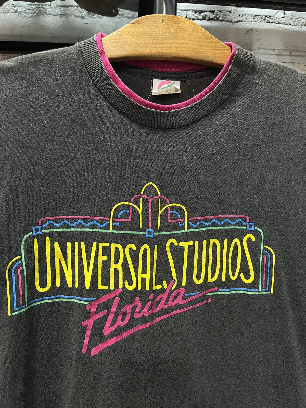 Universal Studios Universal Studios Florida Double Layer Tee 90s Size US M / EU 48-50 / 2 - 2 Thumbnail