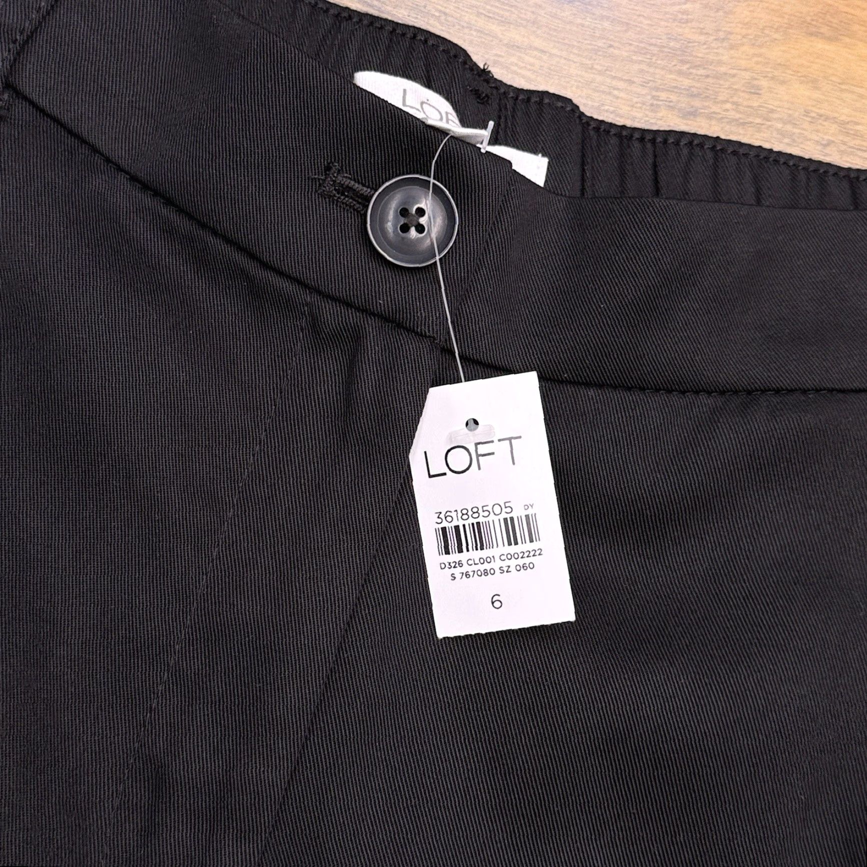 Loft Loft Paperbag Shorts Womens 6 Black High Rise Stretch Pleated Elastic Waist New Size 28" / US 6 / IT 42 - 3 Thumbnail