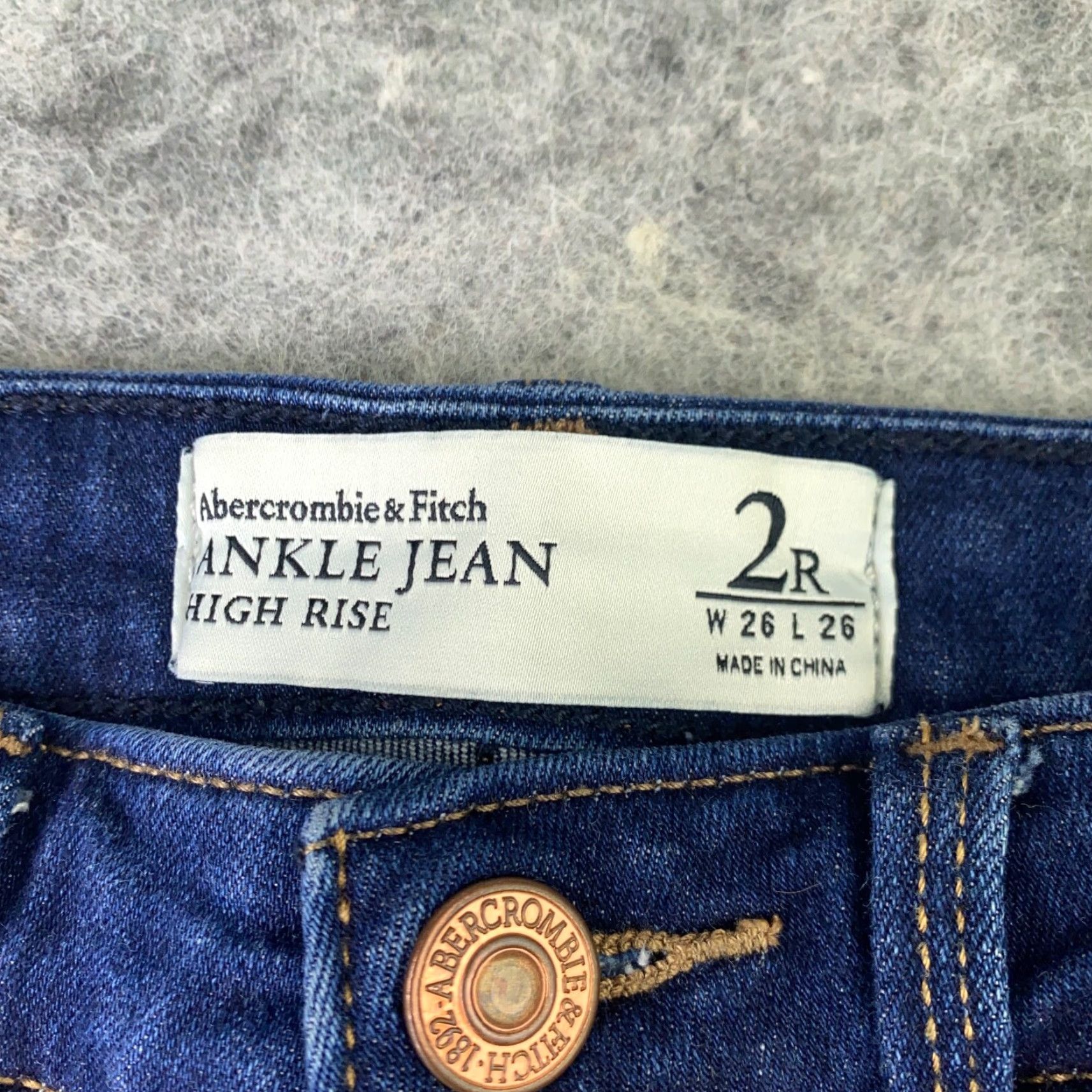 Abercrombie & Fitch Abercrombie & Fitch Jeans Womens Size 2 Blue Hi-Rise Ankle Stretch Zipper Hem Casual Denim Pants Women Regular 5-Pocket Design Mid Rise Size 25" / US 0 / IT 36 - 4 Thumbnail