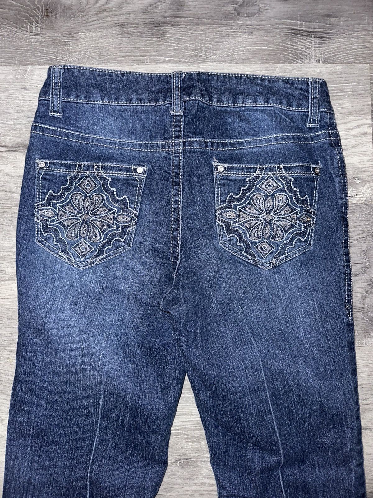 Faded Glory Low Rise Bootcut Embellished Jeans by Faded Glory Size 28" / US 6 / IT 42 - 5 Thumbnail