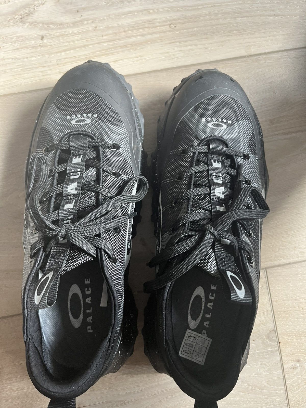 Palace Palace x Oakley Size US 9 / EU 42 - 3 Thumbnail