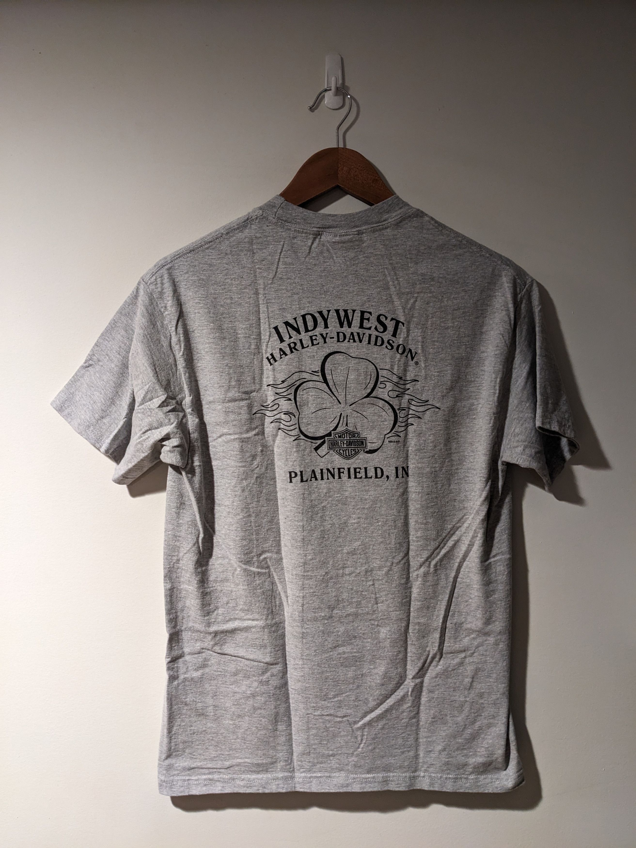 Harley Davidson × Vintage Vintage 2012 Harley Davidson Motorcycle Pin Up Girl T-Shirt Size US M / EU 48-50 / 2 - 5 Thumbnail