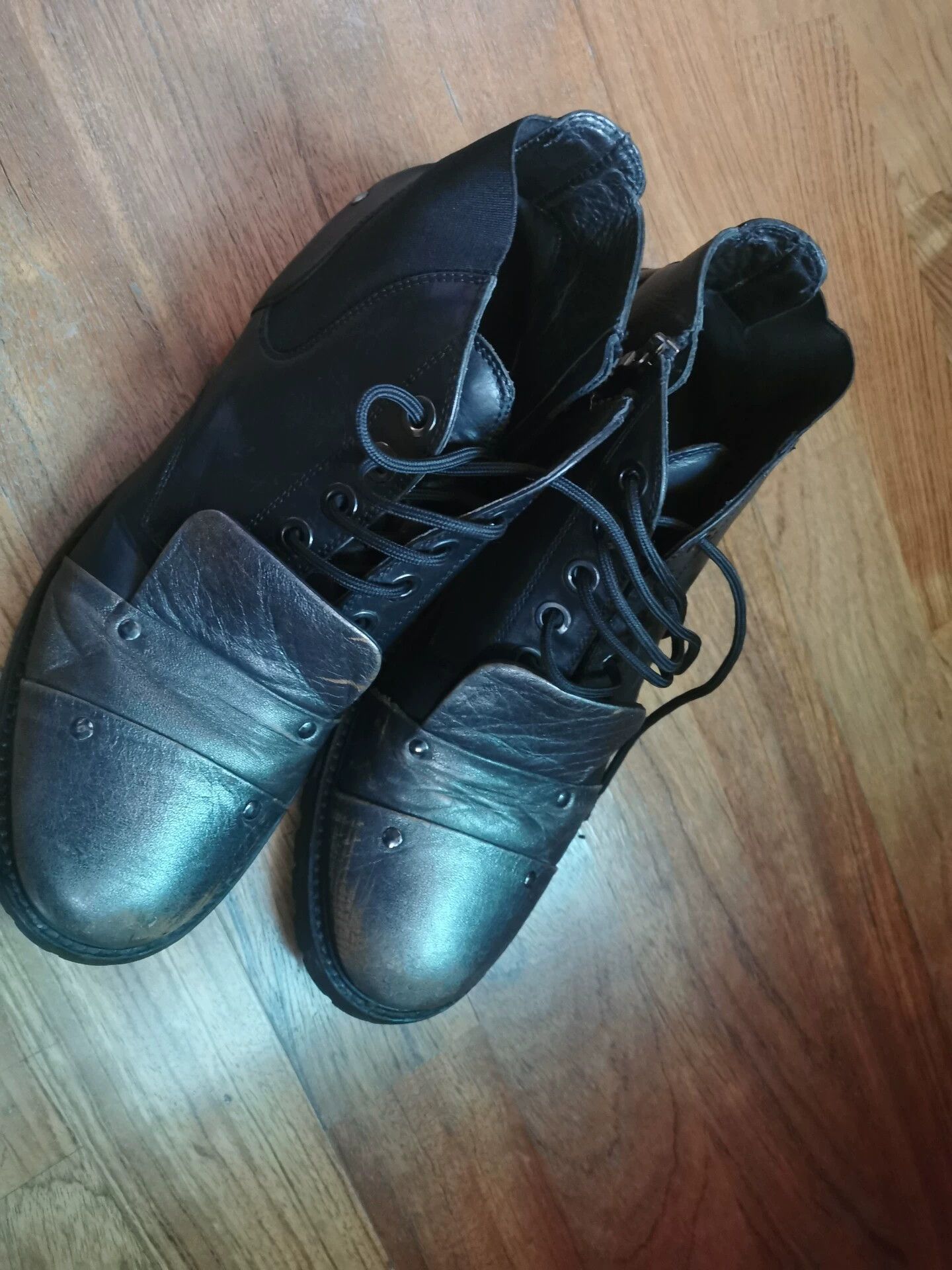 靴 Neil Barrett leather engineer boots 26.5 Neil Barrett Neil Barrett Engineer Boots | Grailed