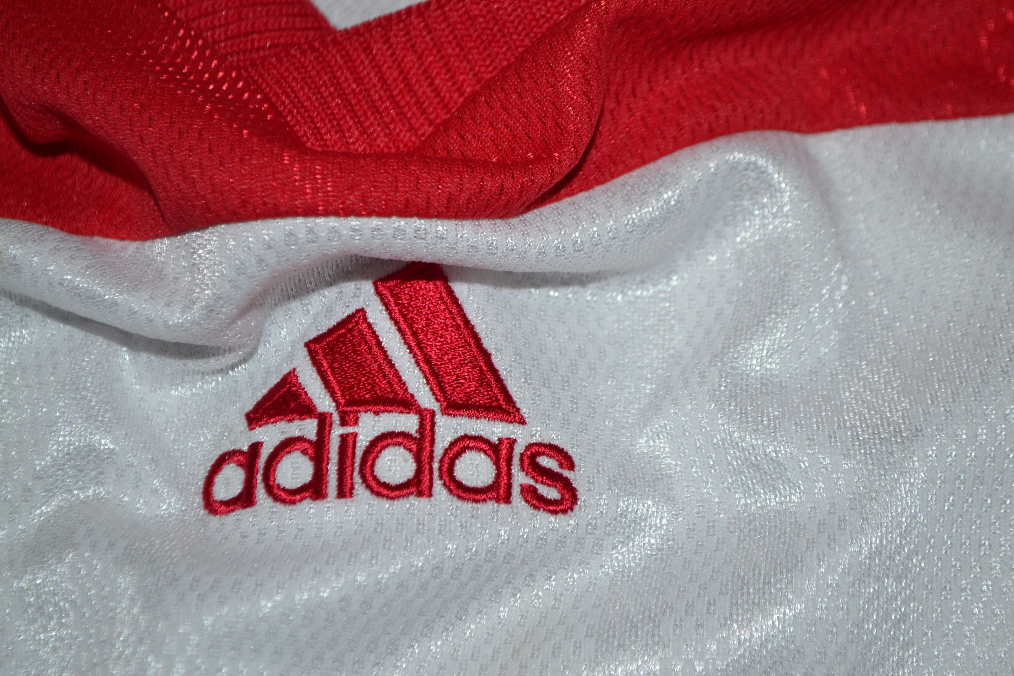 Adidas Vintage Adidas 90s Template Soccer Jersey Football Shirt Size US XL / EU 56 / 4 - 5 Thumbnail