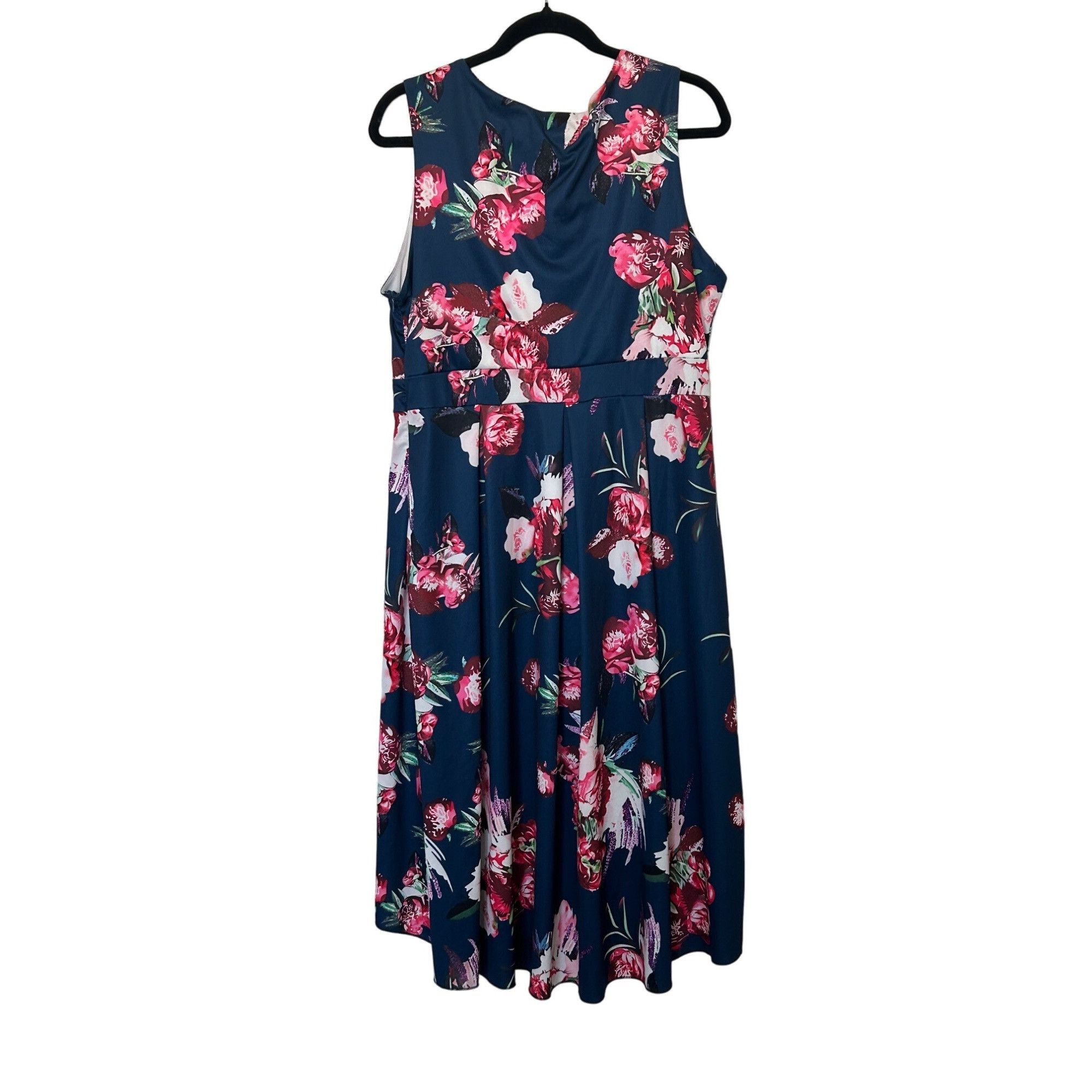 Other Sleeveless V-neck stretchy hi low floral dress Size 1X Size XL / US 12-14 / IT 48-50 - 3 Thumbnail