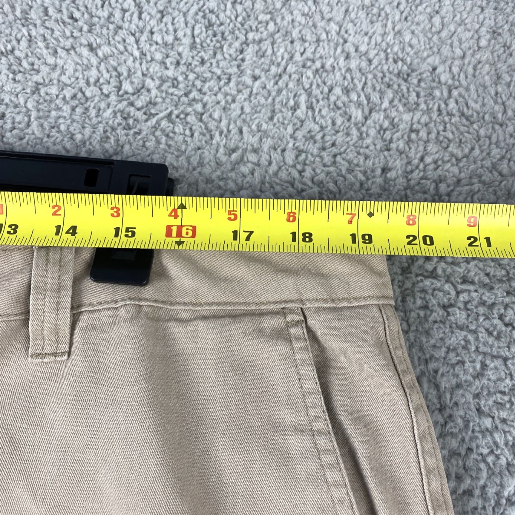 O'Neill O’Neill Shorts Mens Tan Flat Front Standard Fit Size 38 Gray / 45-7 Mens, Chino, Flat Front, Regular, Size 38, Color Tan, O’Neill Size US 38 / EU 54 - 6 Thumbnail