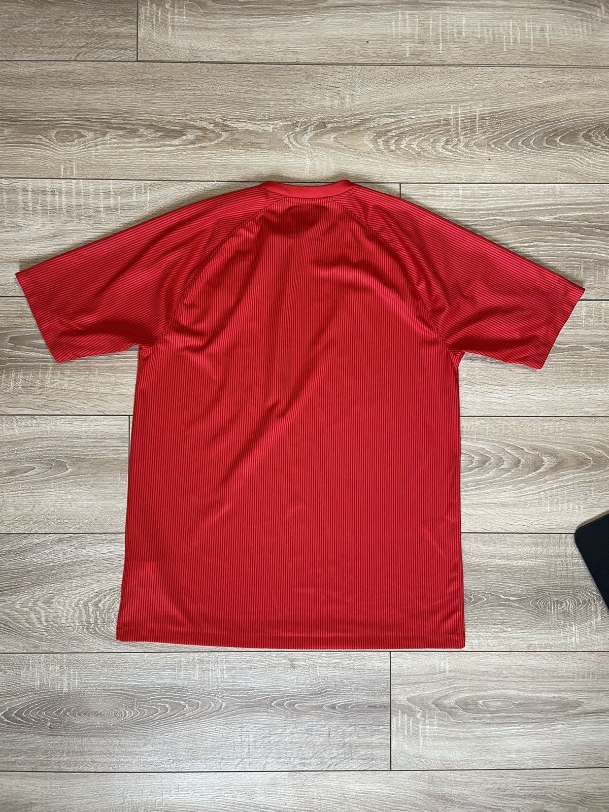 Nike × Vintage England Nike 2014 2016 vintage shirt soccer jersey Size US L / EU 52-54 / 3 - 7 Thumbnail
