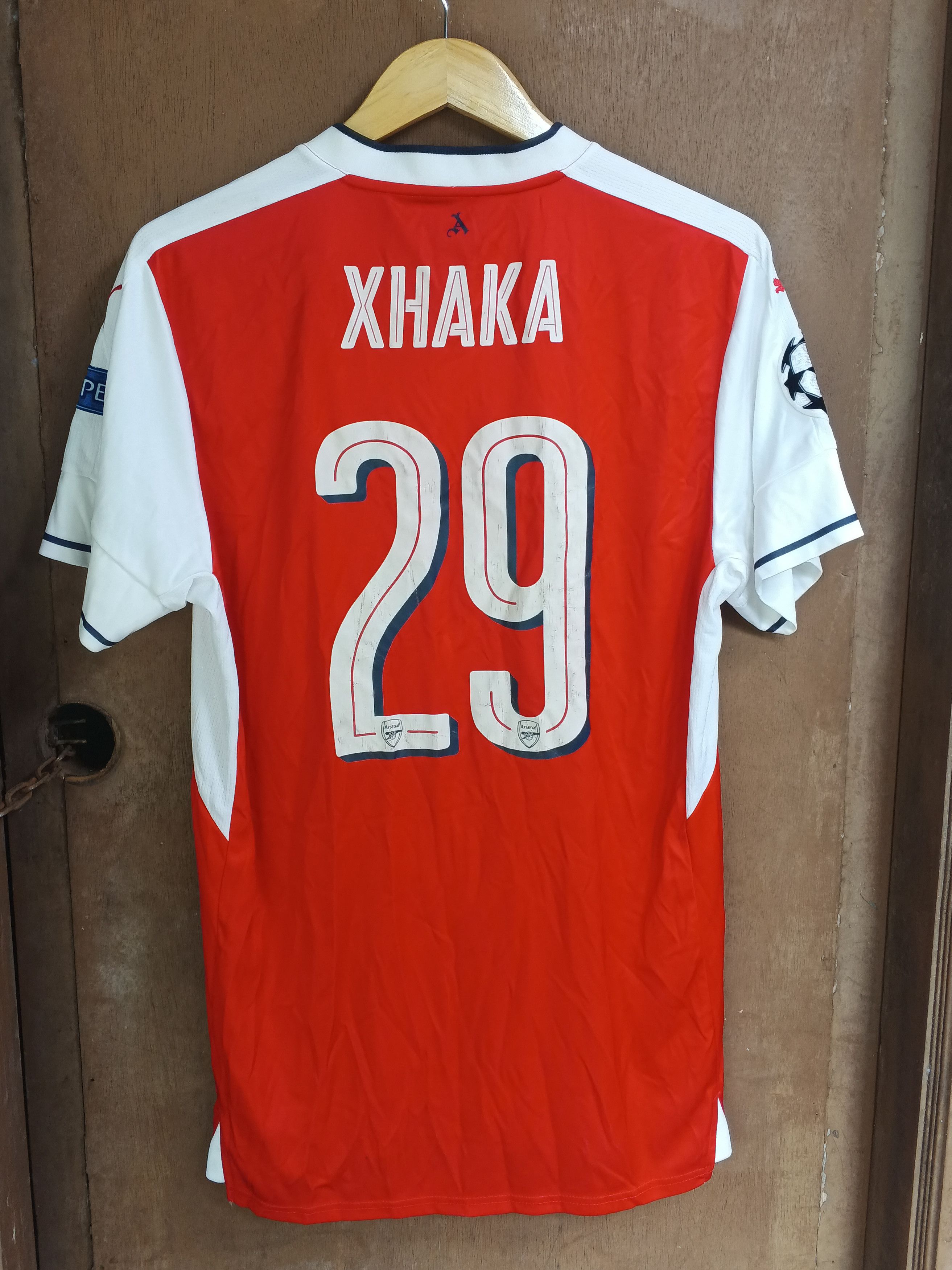 Puma 2016-17 Arsenal Home Shirt Xhaka Football Jersey Size US L / EU 52-54 / 3 - 2 Thumbnail