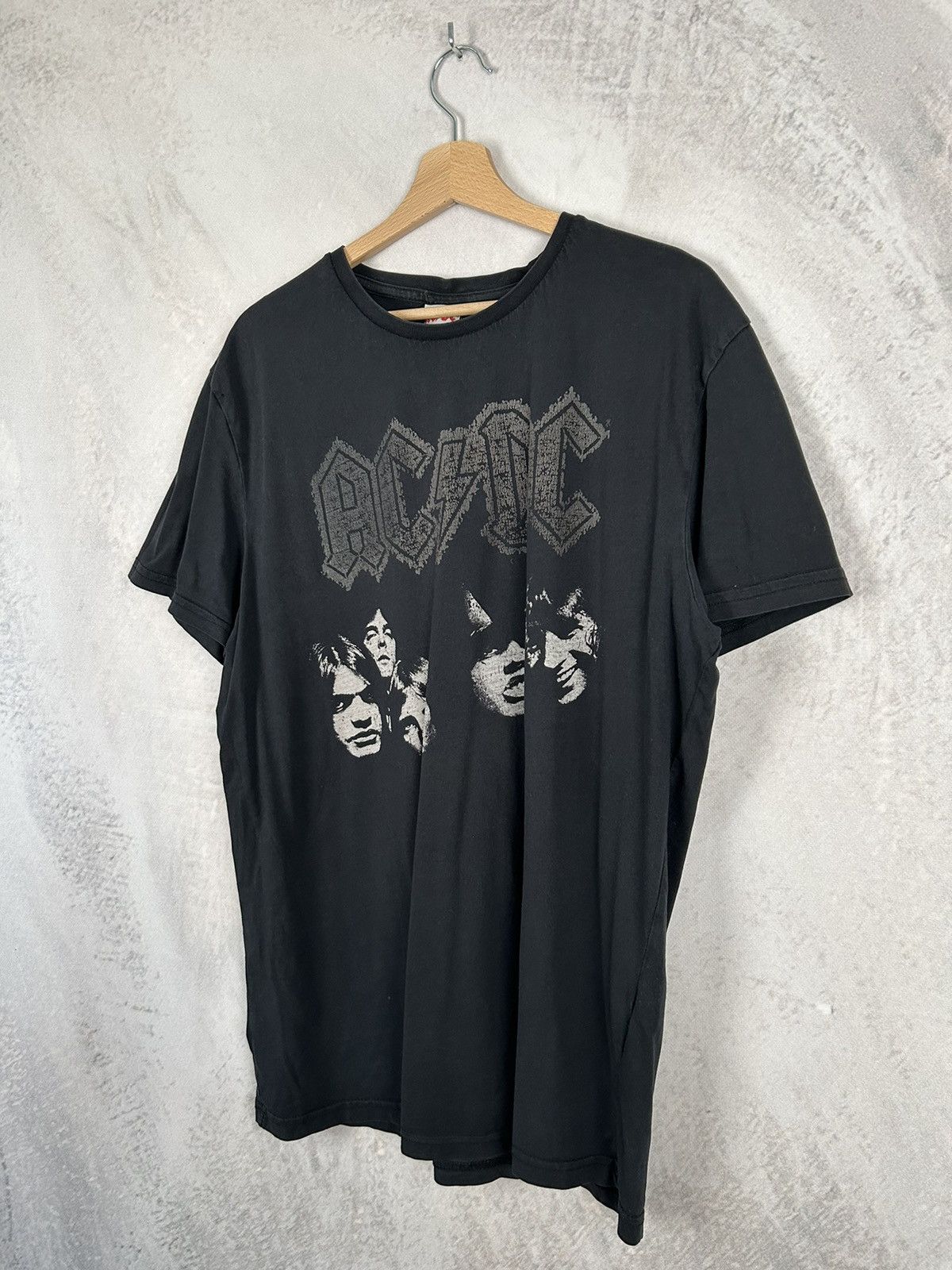 Band Tees Vintage AC/DC 2010 Rock Band Tee Graphic Hype Rare Size US XXL / EU 58 / 5 - 2 Thumbnail