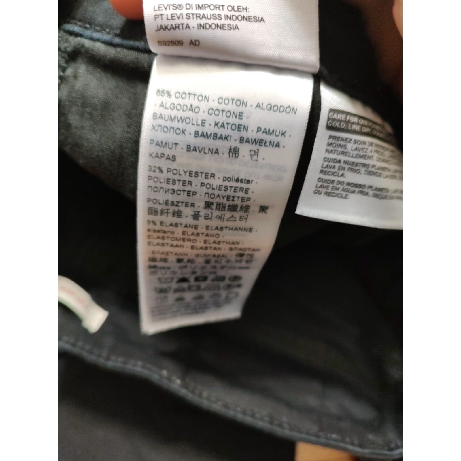 Levi's Levi's 721 High Rise Skinny Jeans Womens 28 Inseam Black Denim Slim 5-Pocket City 90s Rock Mens? Size 28" / US 6 / IT 42 - 6 Thumbnail