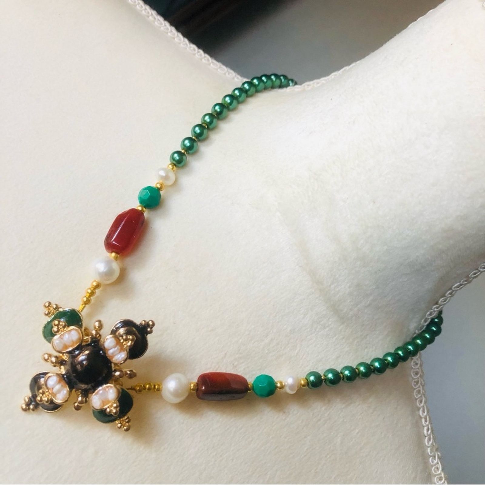 Handmade Handcrafted repurpose regal look Pearl necklace Size ONE SIZE - 1 Thumbnail