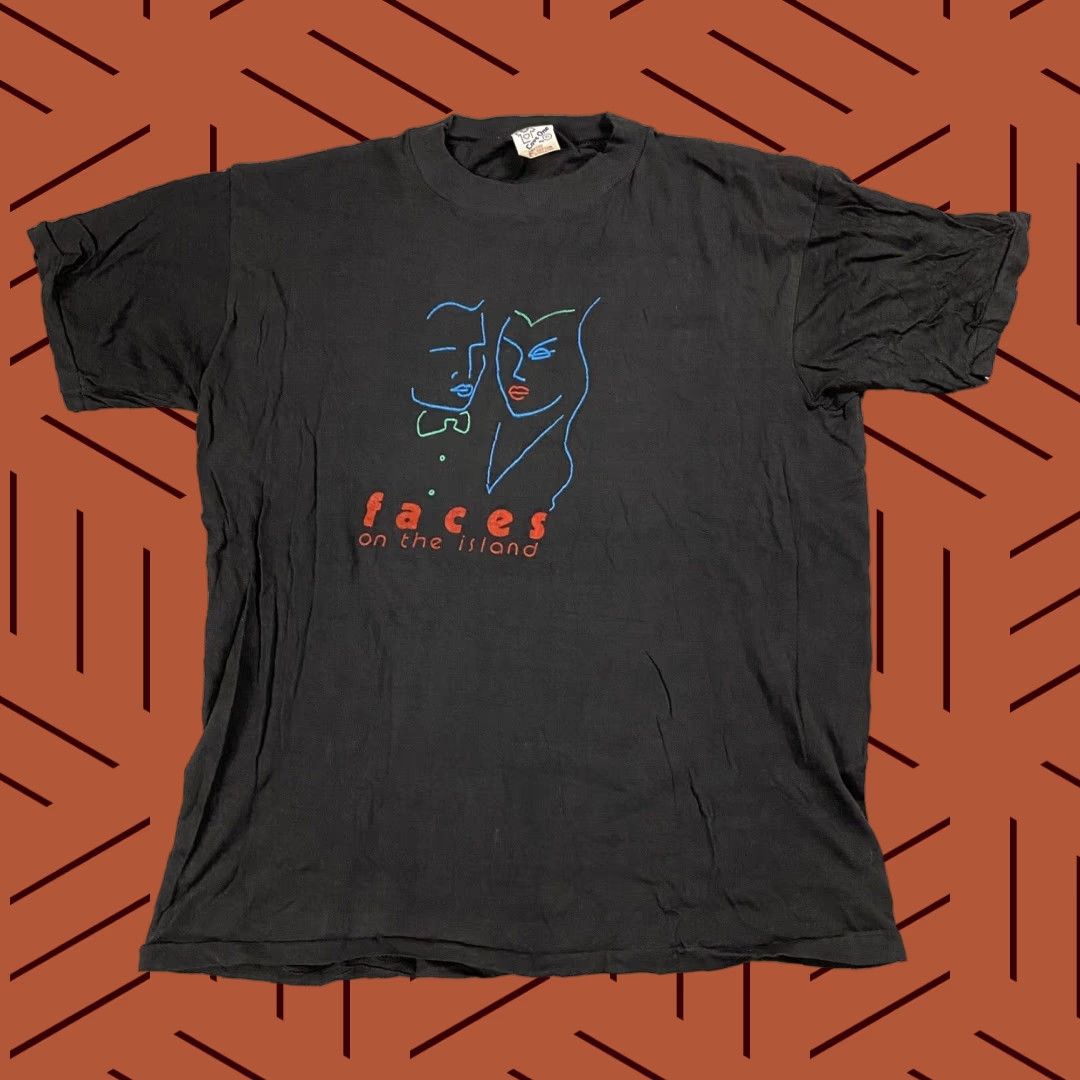 Vintage VINTAGE LOVE ONE 80s Graphic T-Shirt Black XL Adult Unisex Hip Hop NYC Size US XL / EU 56 / 4 - 1 Thumbnail