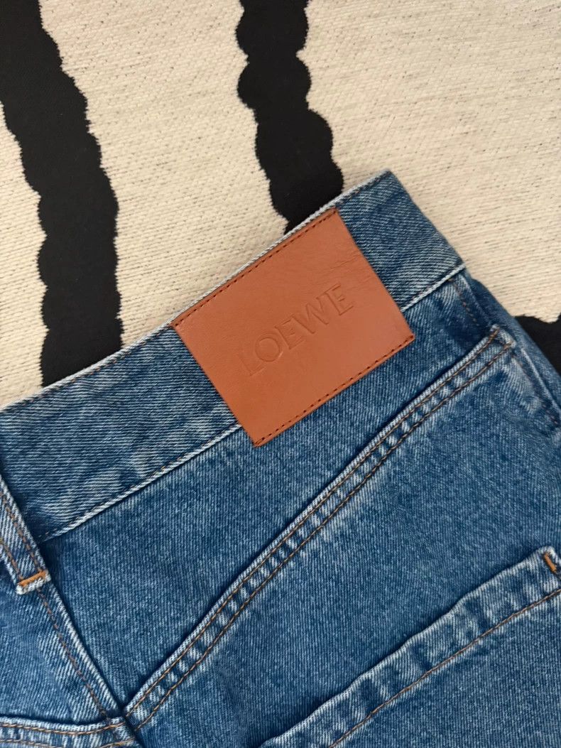 Loewe LOEWE sizeM 24 embossed logo leather jeans and shorts Size 28" / US 6 / IT 42 - 5 Thumbnail