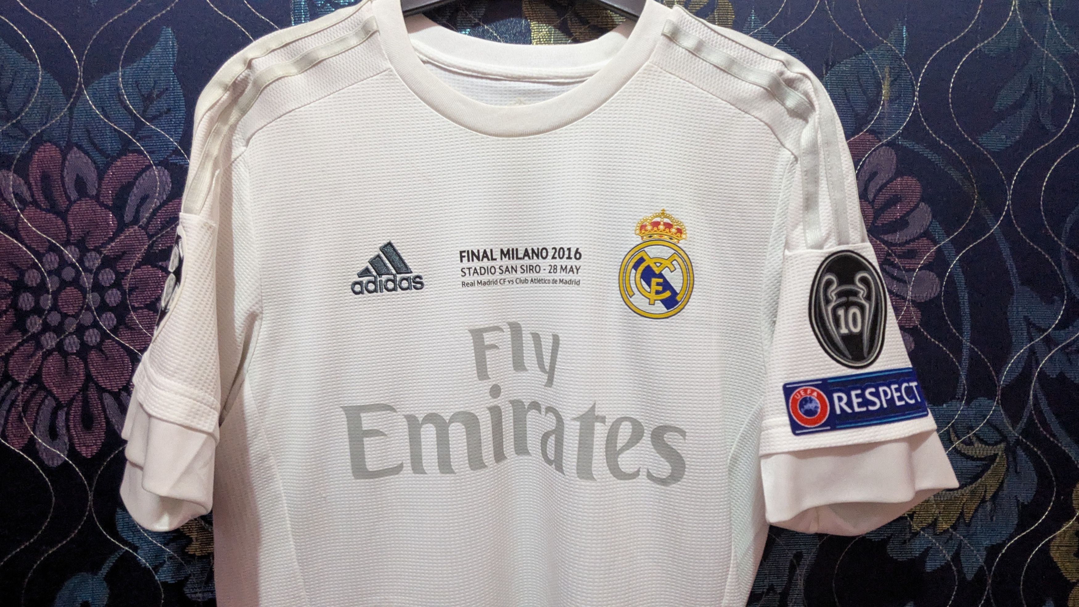 Adidas Real Madrid Final Milano 2016 Jersey Cristiano Ronaldo 7 Size US M / EU 48-50 / 2 - 14 Thumbnail