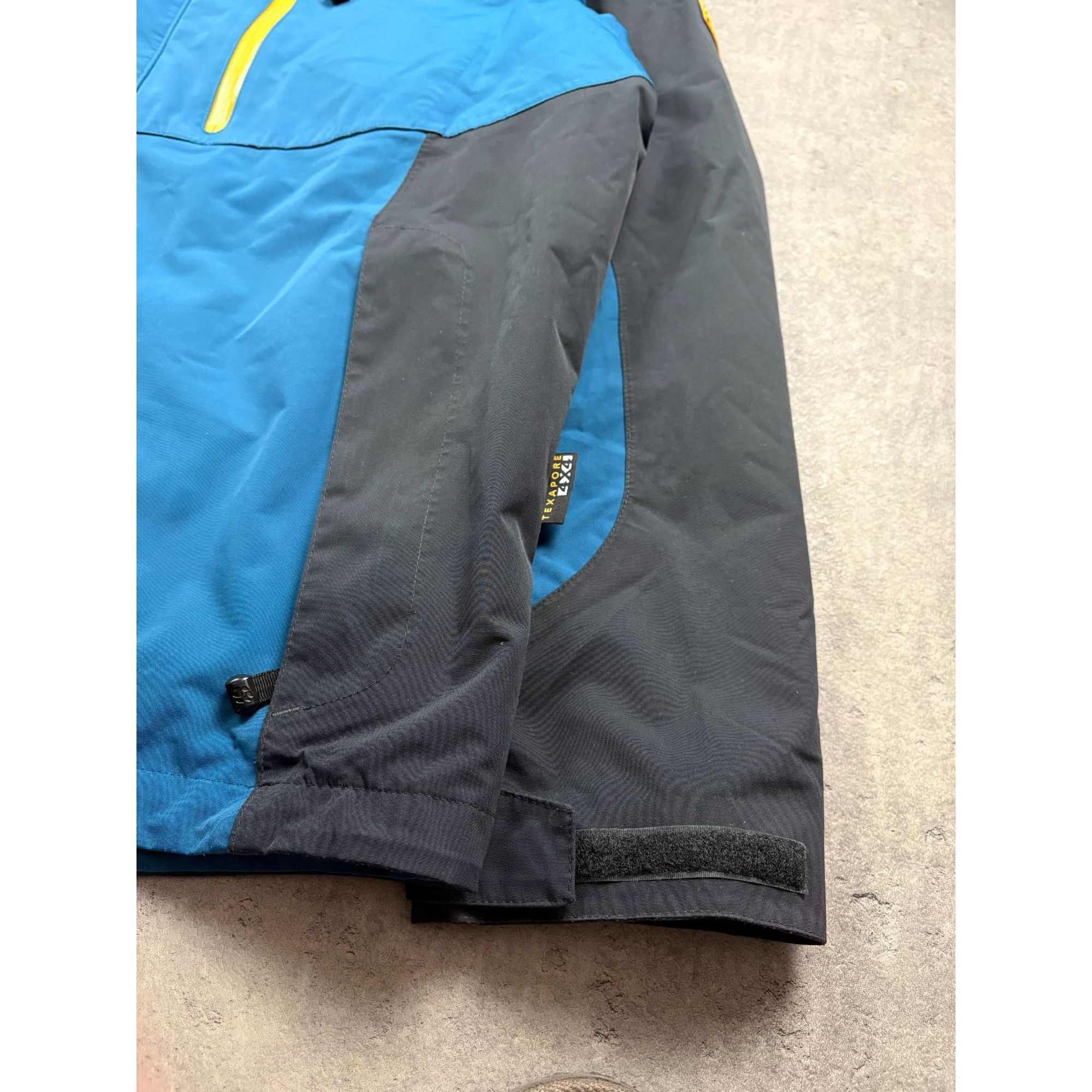 Jack Wolfskin Jack Wolfskin Mens Blue & Black Waterproof Jacket With Fleec Size US L / EU 52-54 / 3 - 12 Thumbnail